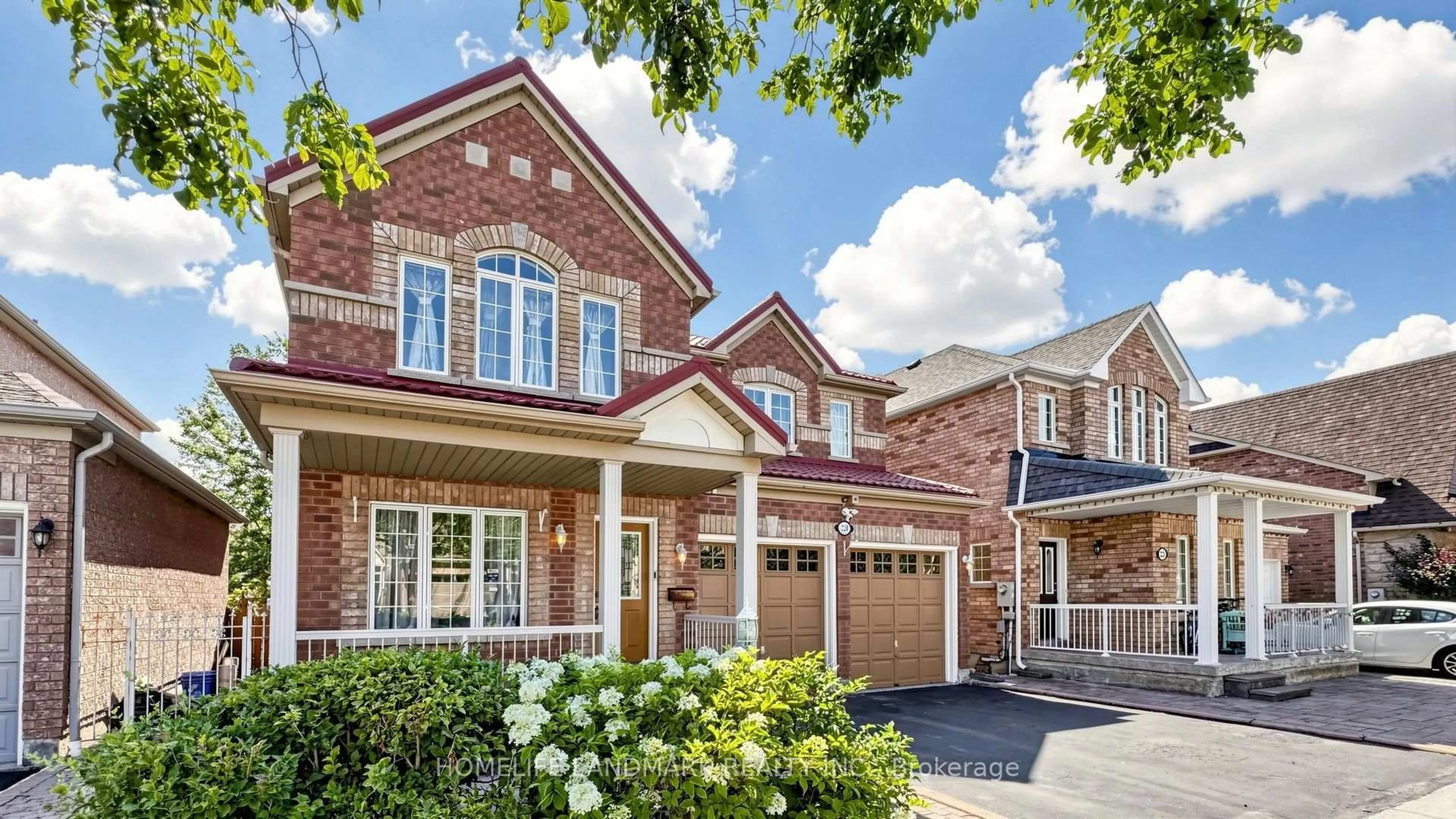 Home with brick exterior material, street for 220 Williamson Rd, Markham Ontario L6E 1S2