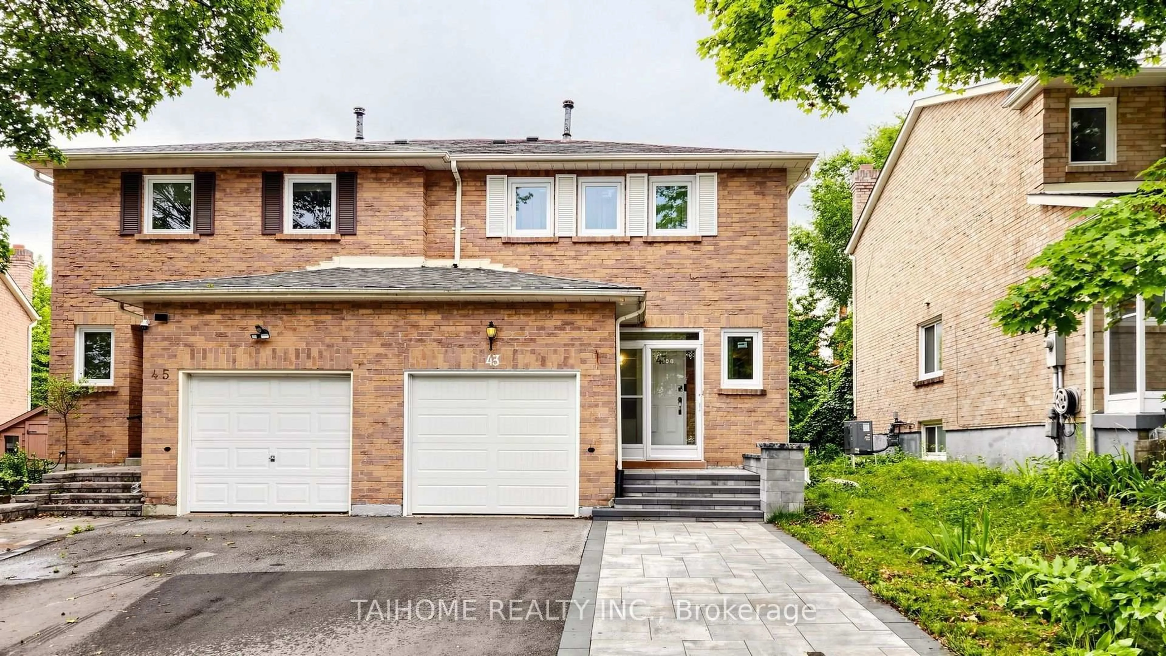 Home with brick exterior material, street for 43 Karen St, Vaughan Ontario L4J 5L5