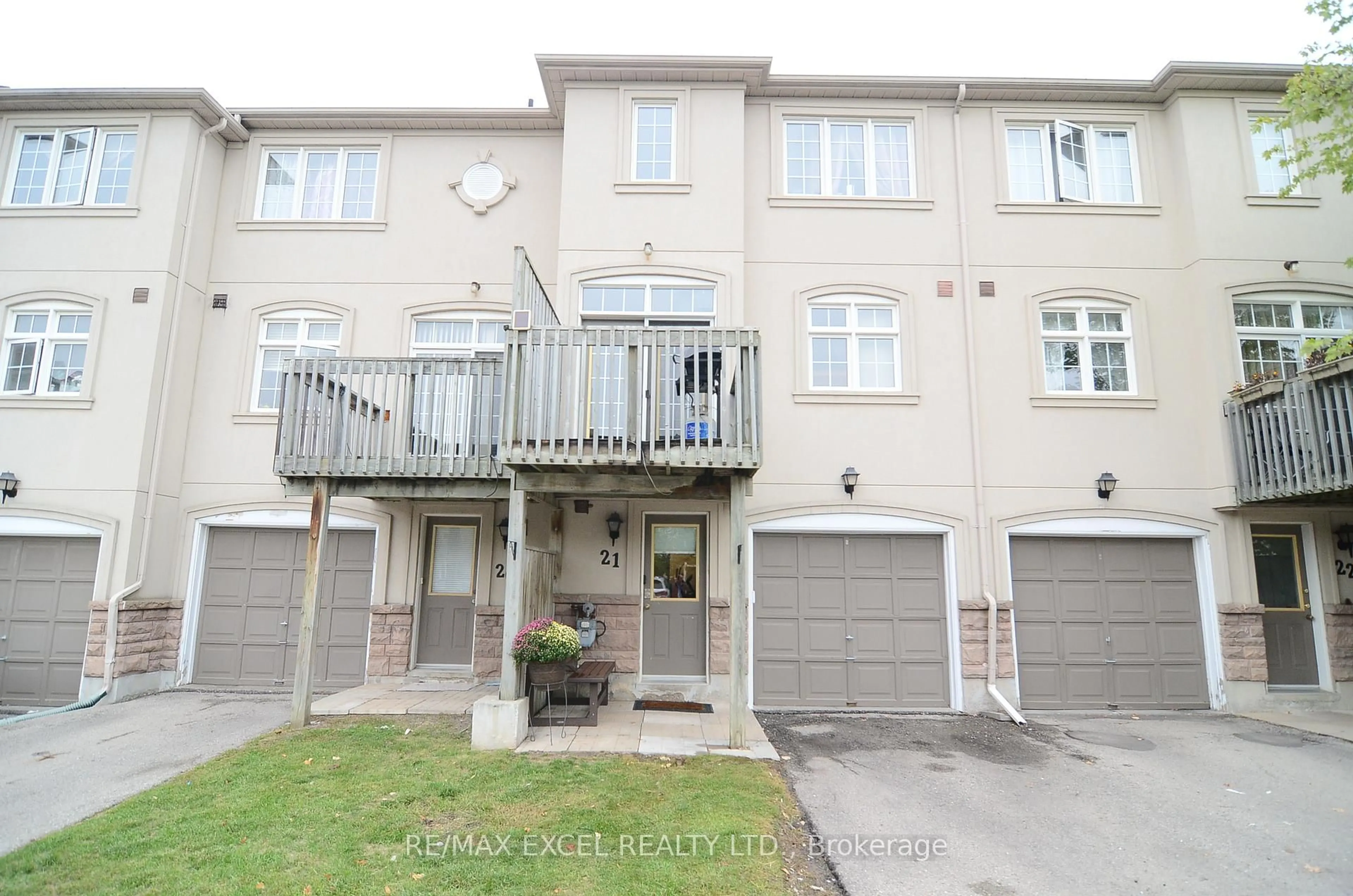 Unknown for 10 Post Oak Dr #21, Richmond Hill Ontario L4E 4H7