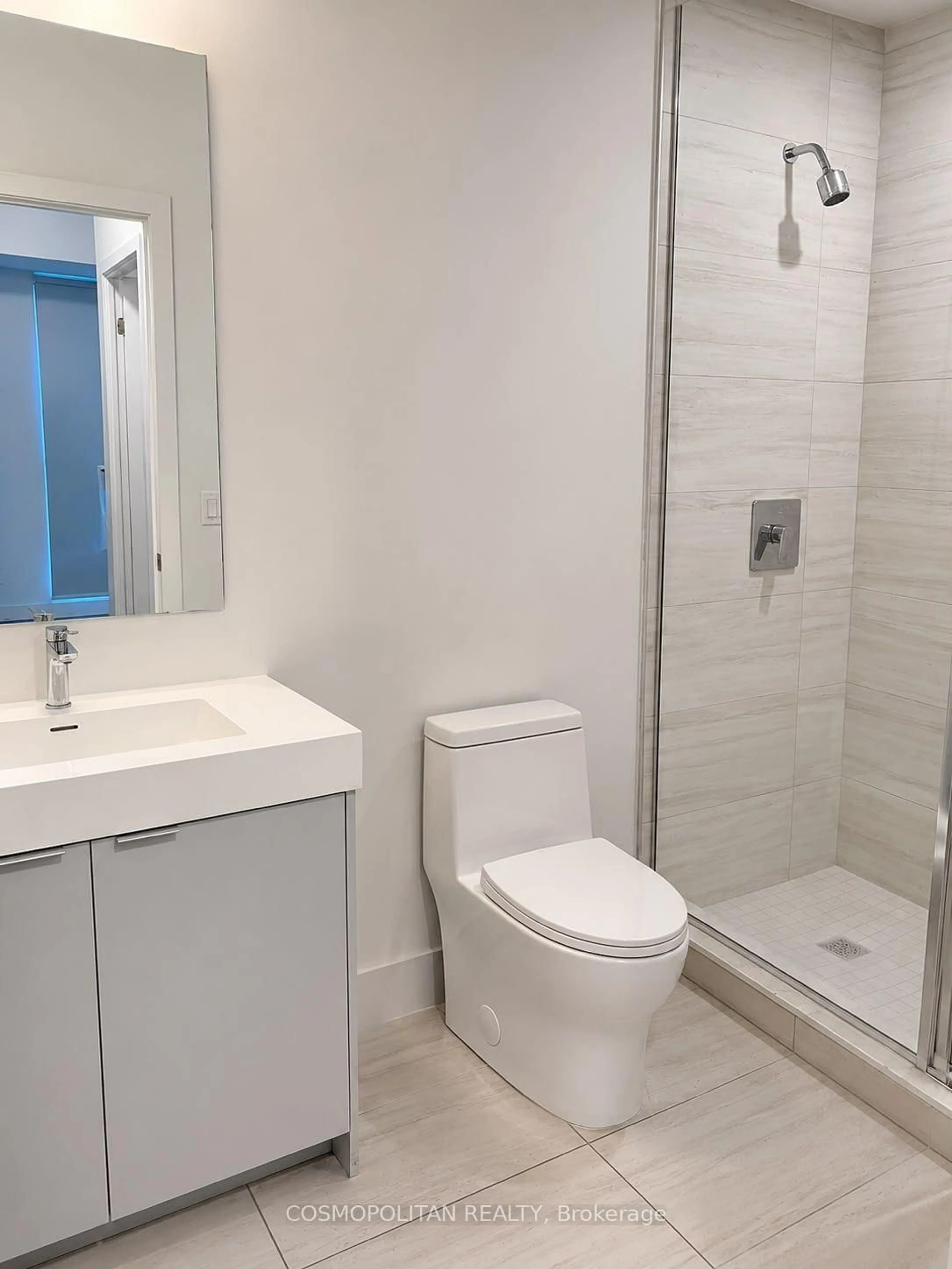 Standard bathroom, ceramic/tile floor for 10 Abeja St #2014, Vaughan Ontario L4K 0R4