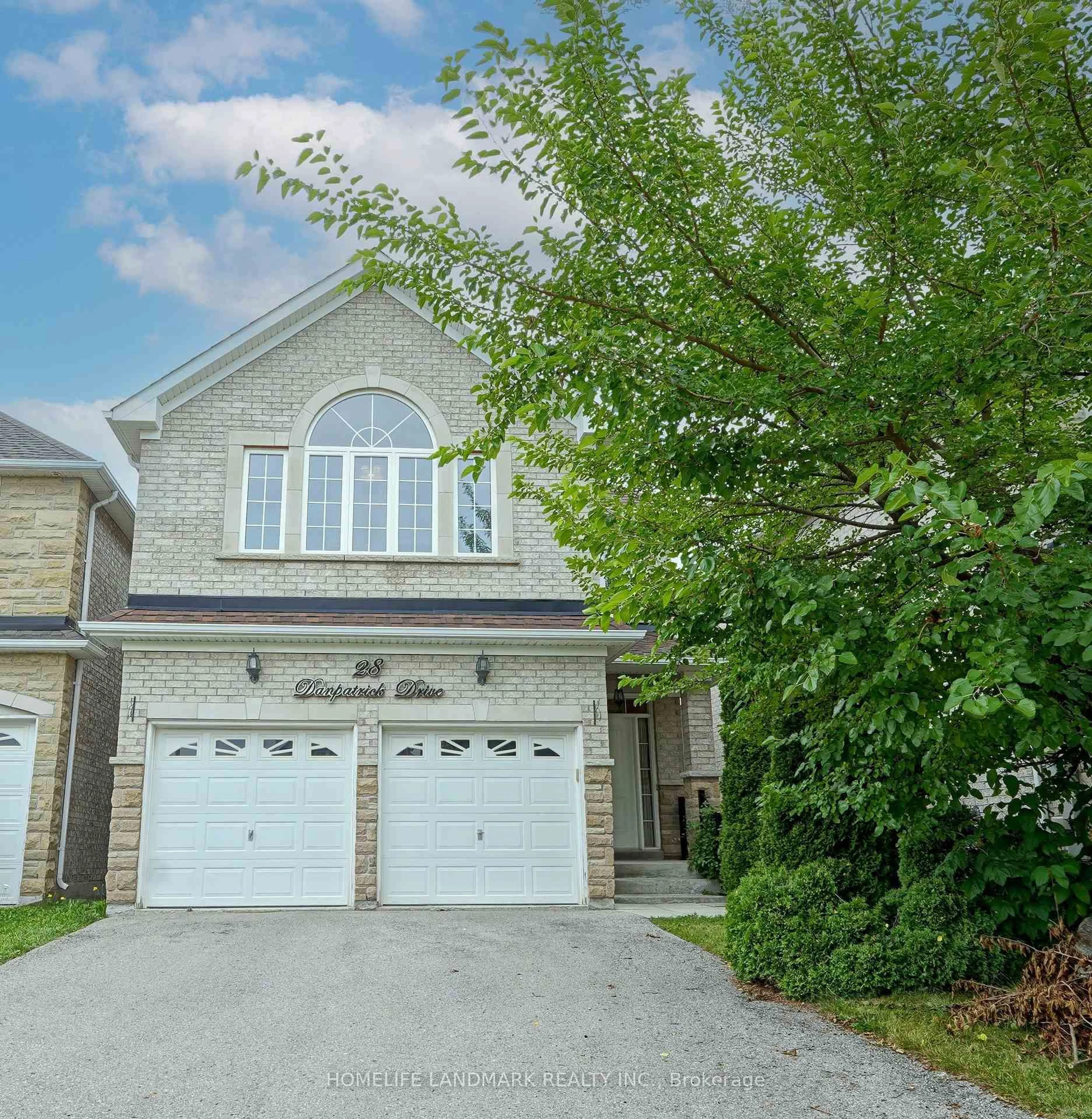 Unknown for 28 Danpatrick Dr, Richmond Hill Ontario L4S 2S7