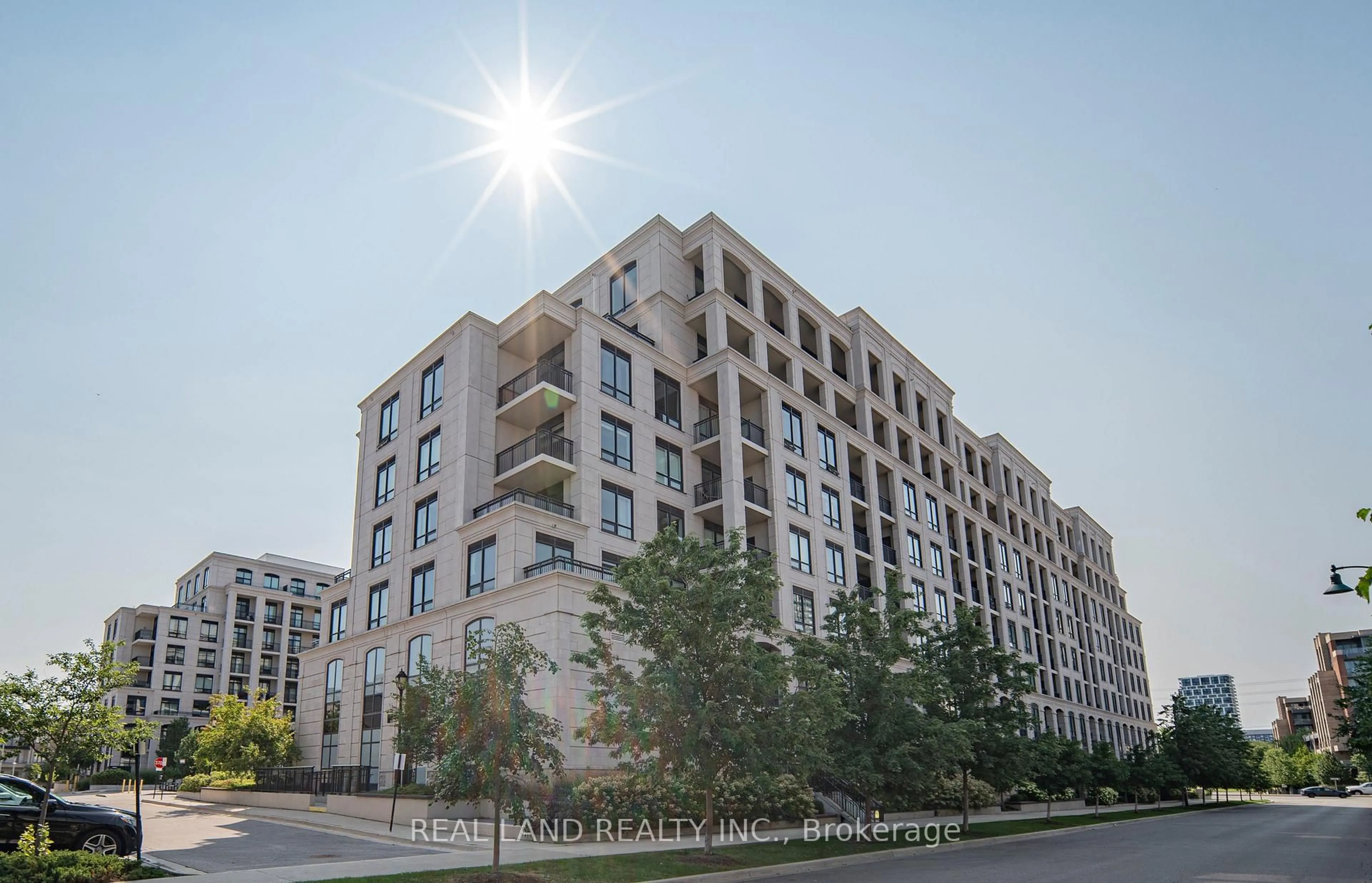 Patio, unknown for 268 Buchanan Dr #107W, Markham Ontario L3R 8G9