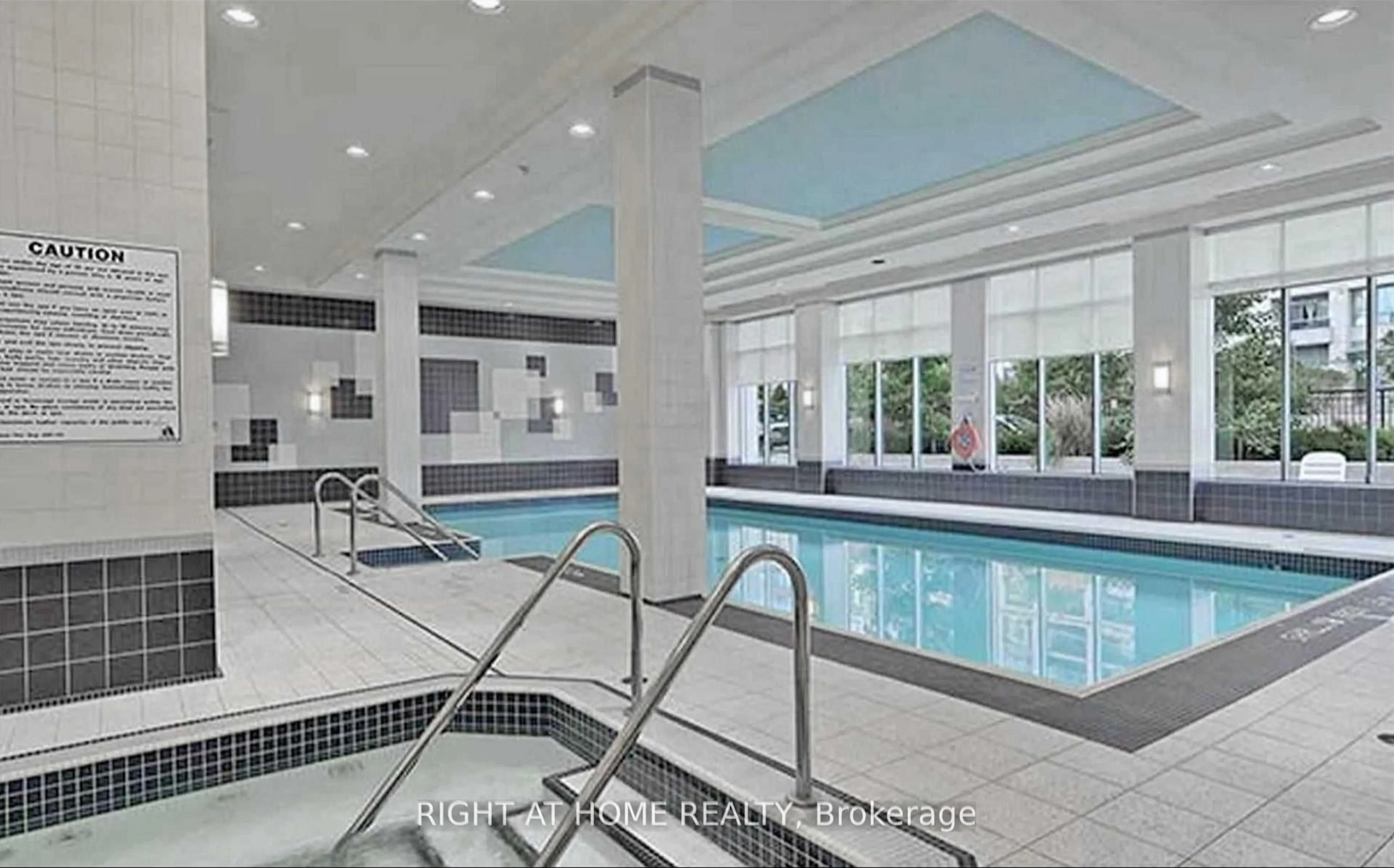 Pool for 20 North Park Rd #804, Vaughan Ontario L4J 0G7