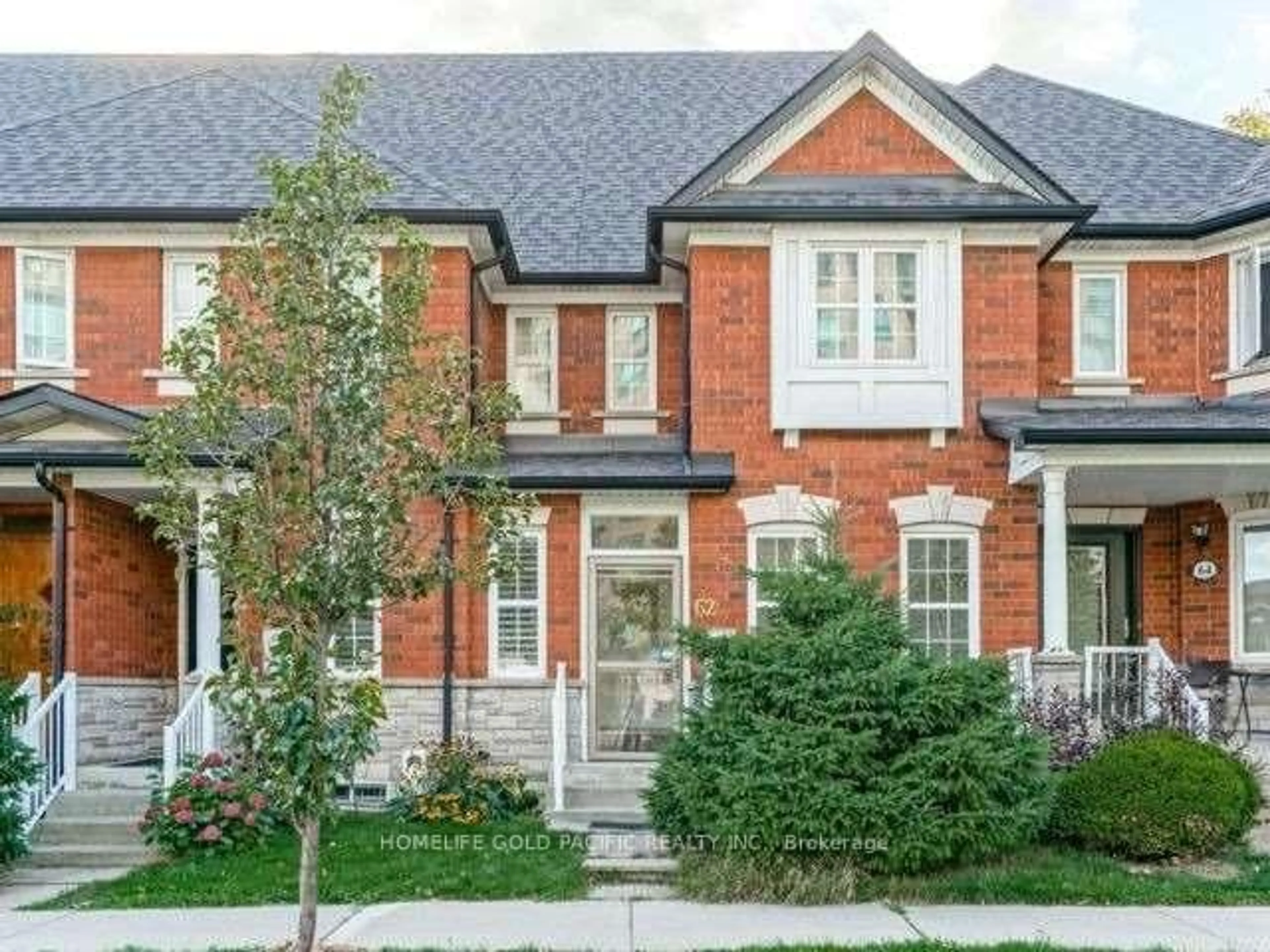 Home with brick exterior material, street for 62 Baffin Crt, Richmond Hill Ontario L4B 4J7