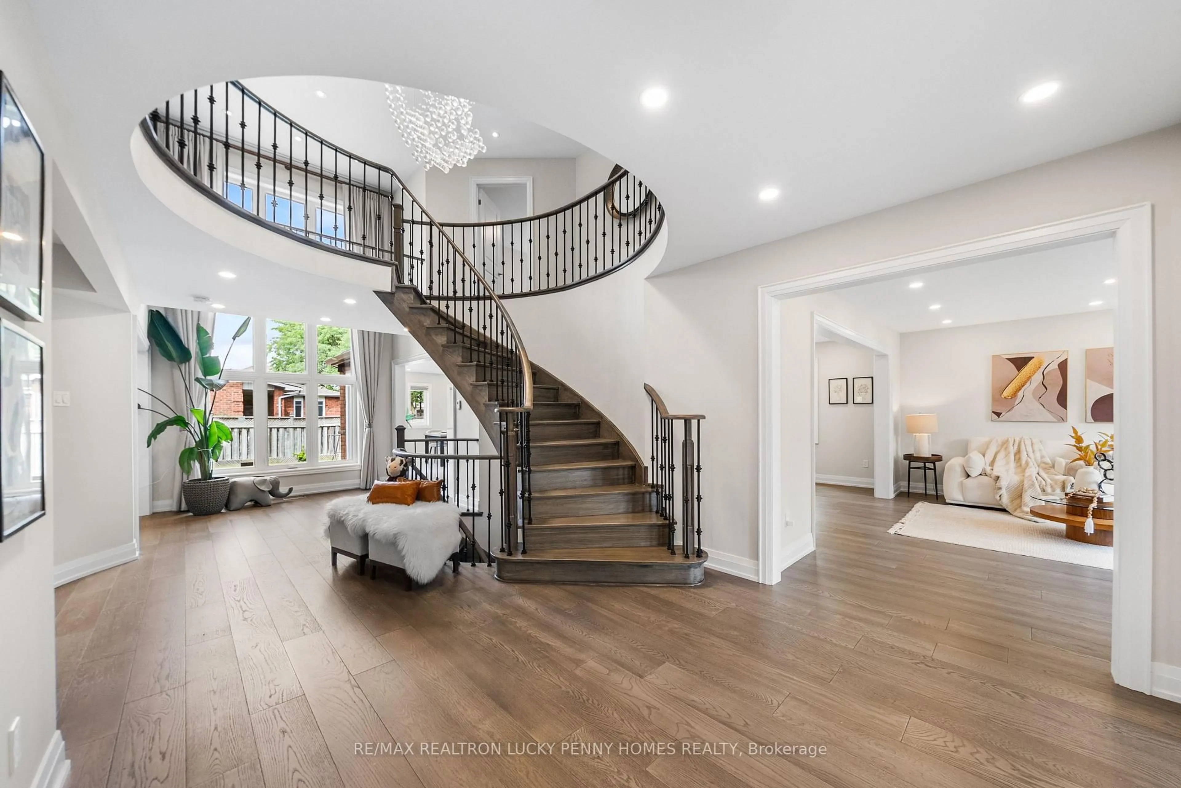 Unknown for 6 Pilgrim Dr, Markham Ontario L6C 1R4