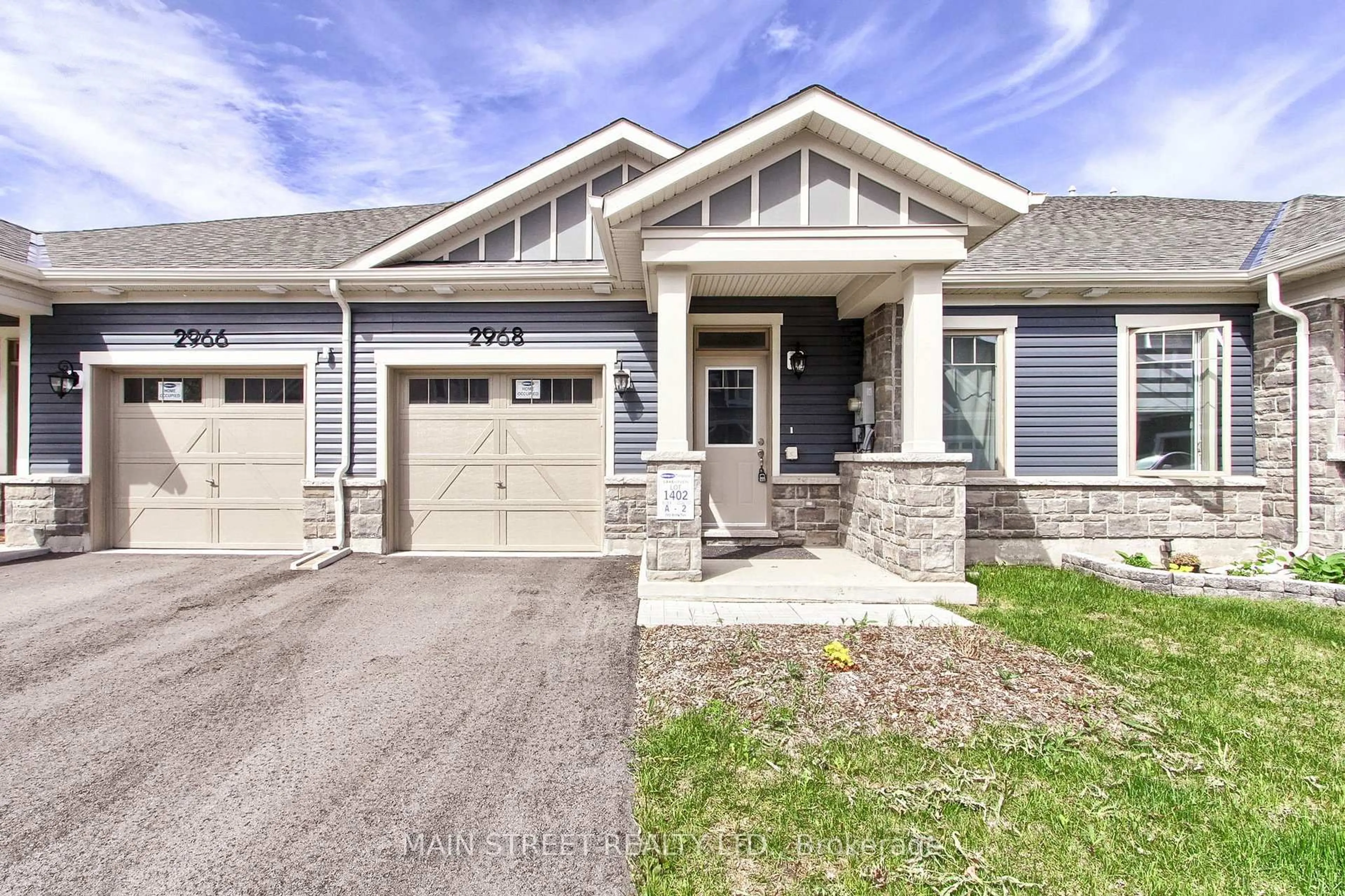 Home with brick exterior material, street for 2968 Murphy Pl, Innisfil Ontario L9S 0S1