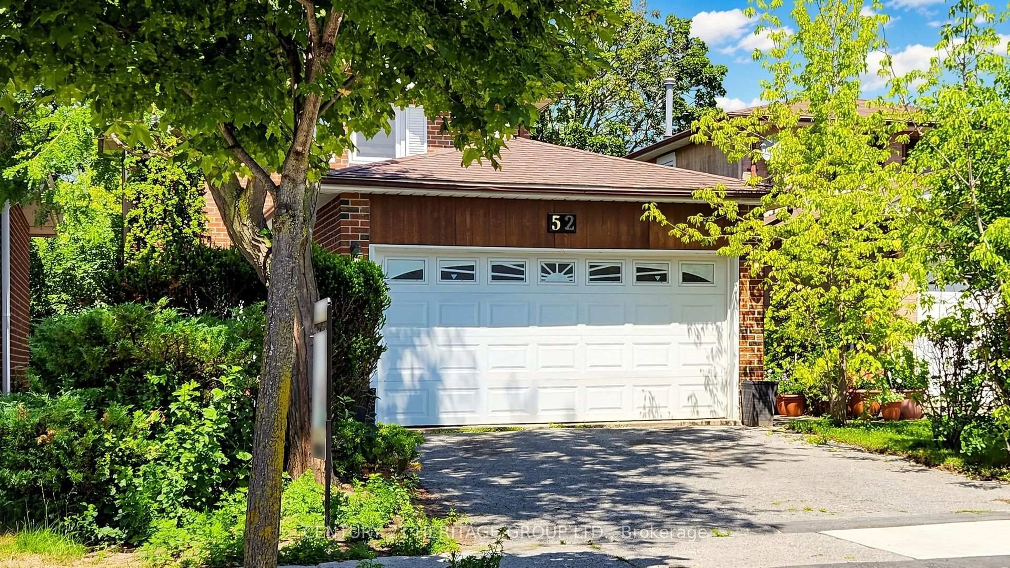 Unknown for 52 Lund St, Richmond Hill Ontario L4C 5V7