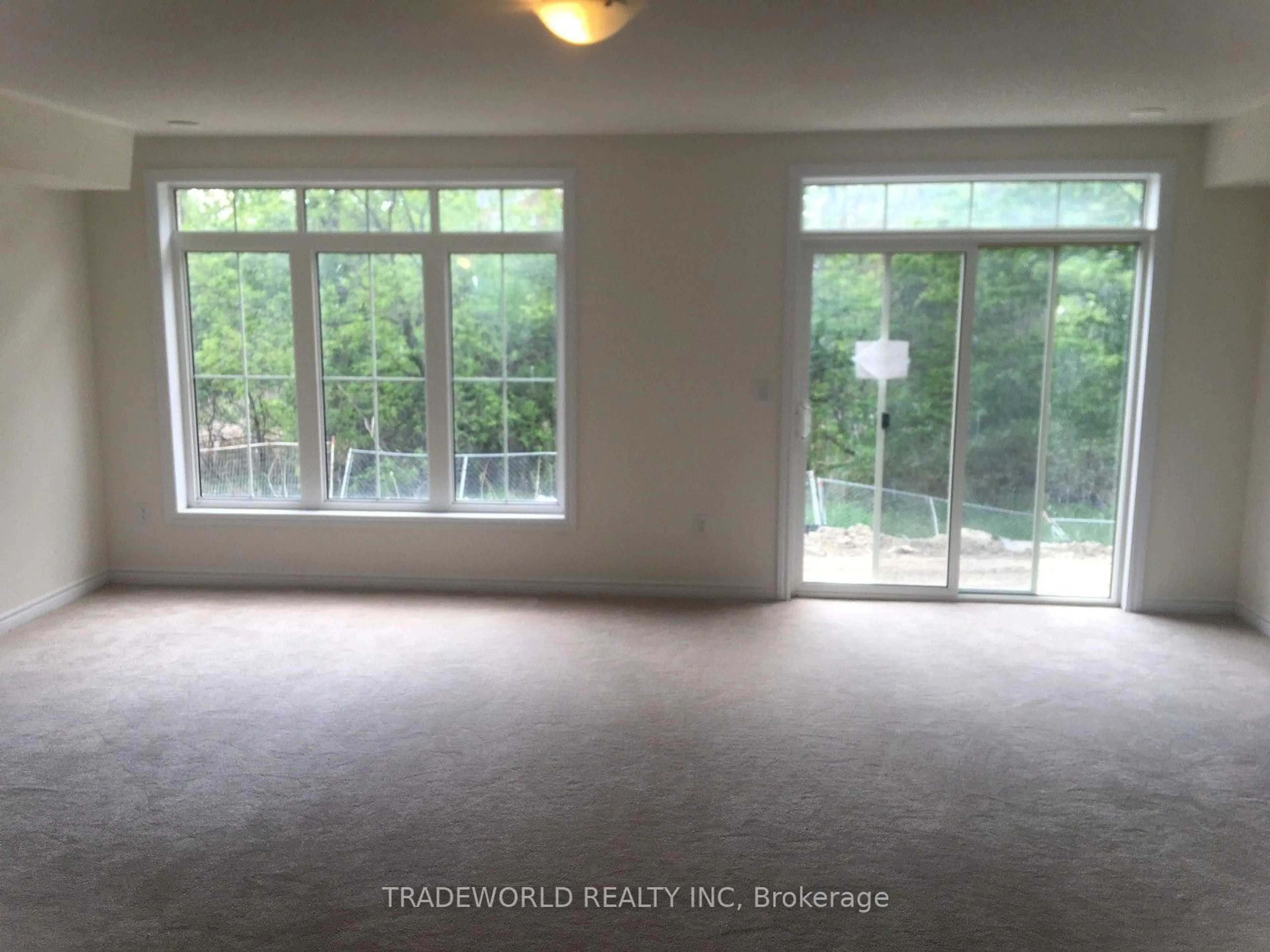 A pic of a room for 181 Parktree Dr #40, Vaughan Ontario L6A 5B1