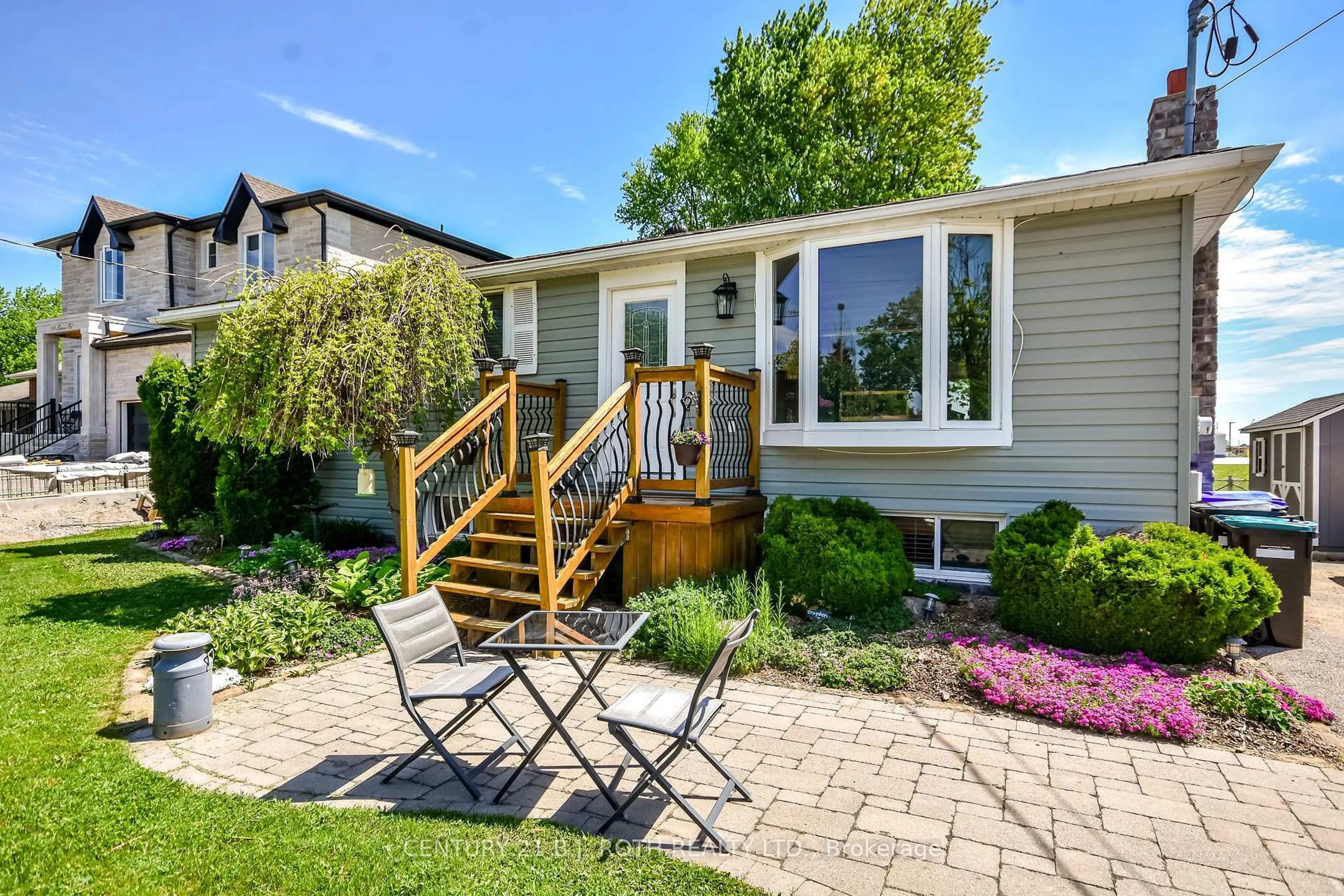 Unknown for 671 Simcoe Rd, Bradford West Gwillimbury Ontario L3Z 4B4