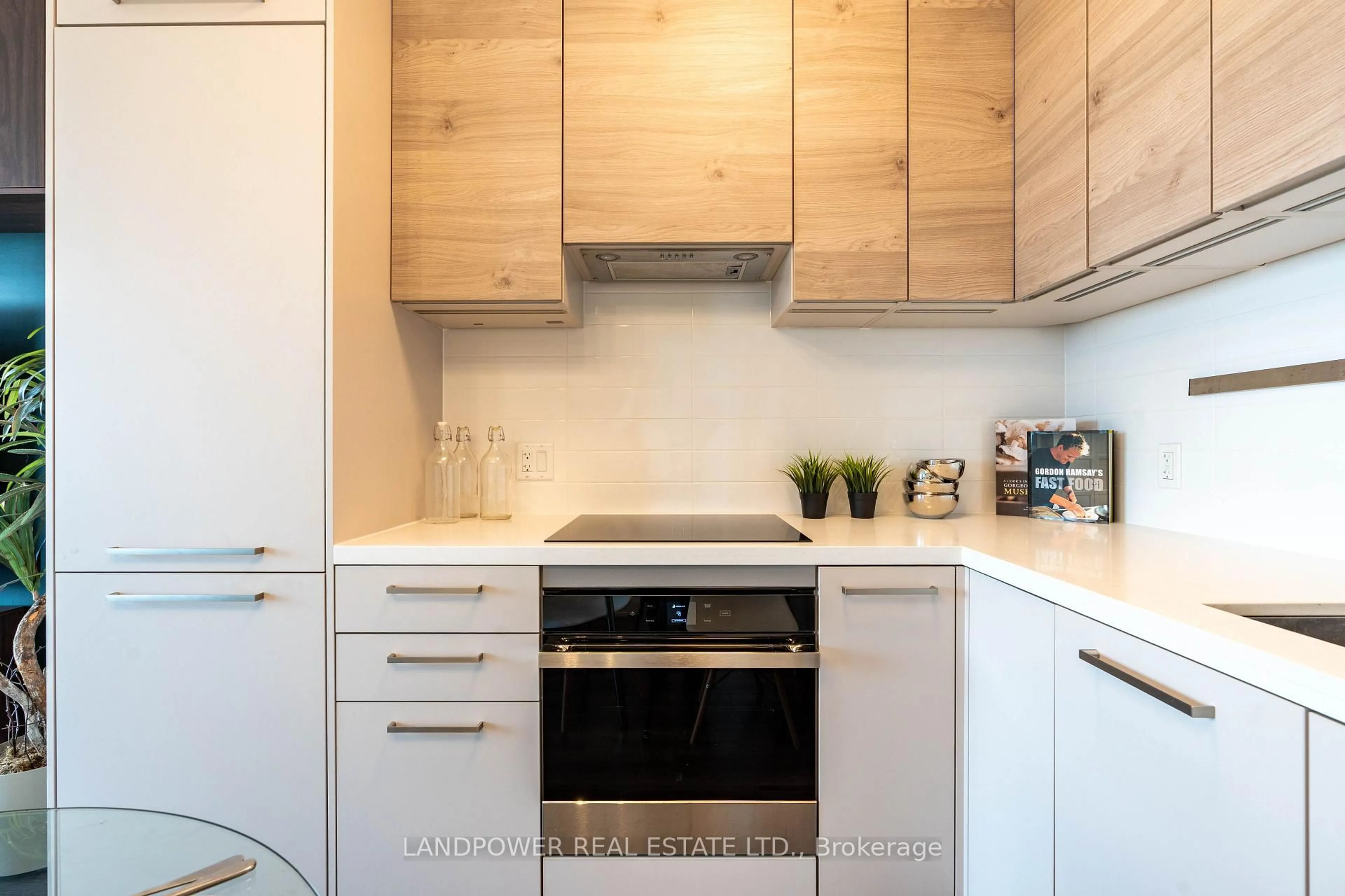 Standard kitchen, wood/laminate floor for 38 Gandhi Lane #3201, Markham Ontario L3T 0G9
