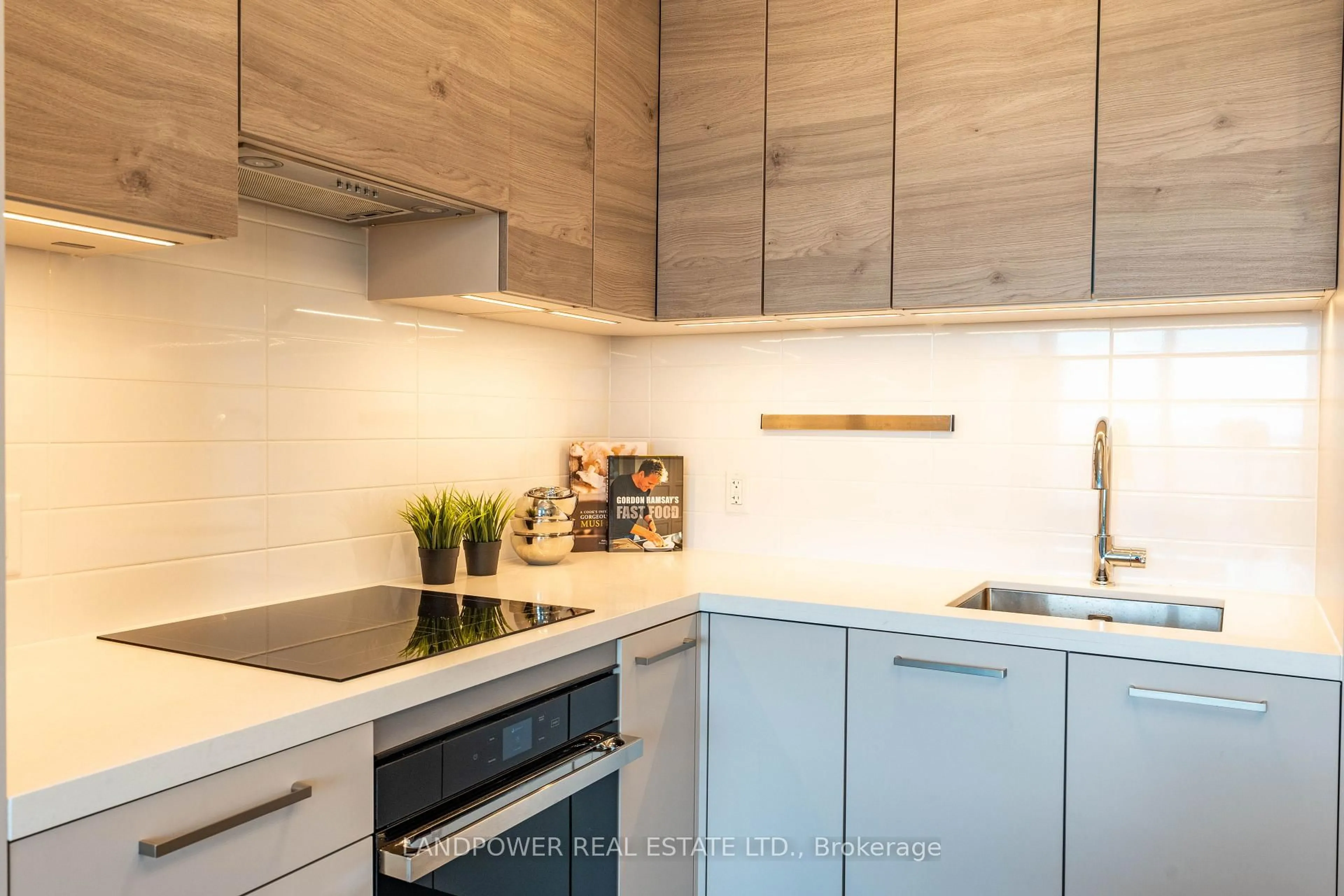 Standard kitchen, wood/laminate floor for 38 Gandhi Lane #3201, Markham Ontario L3T 0G9