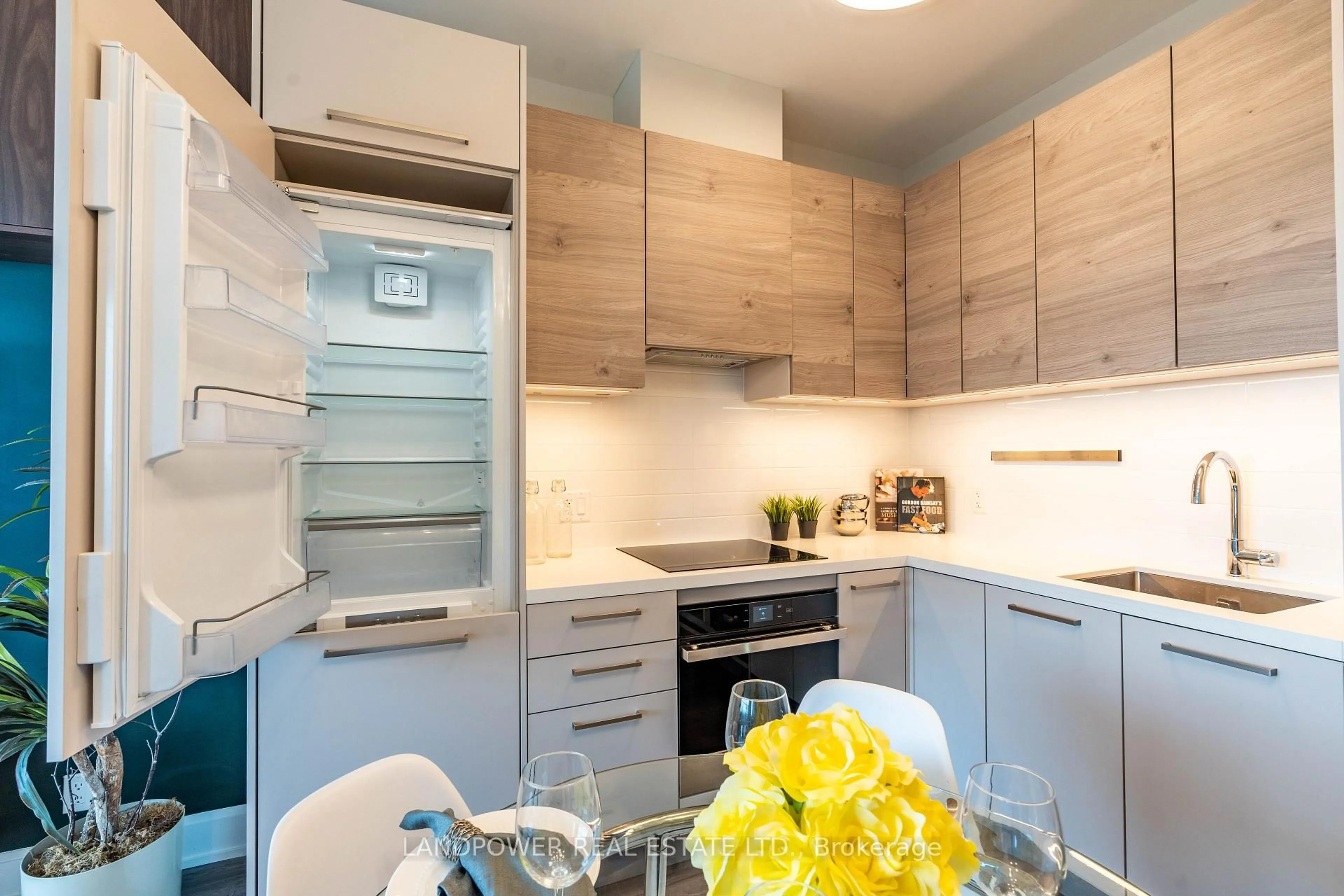 Contemporary kitchen, unknown for 38 Gandhi Lane #3201, Markham Ontario L3T 0G9