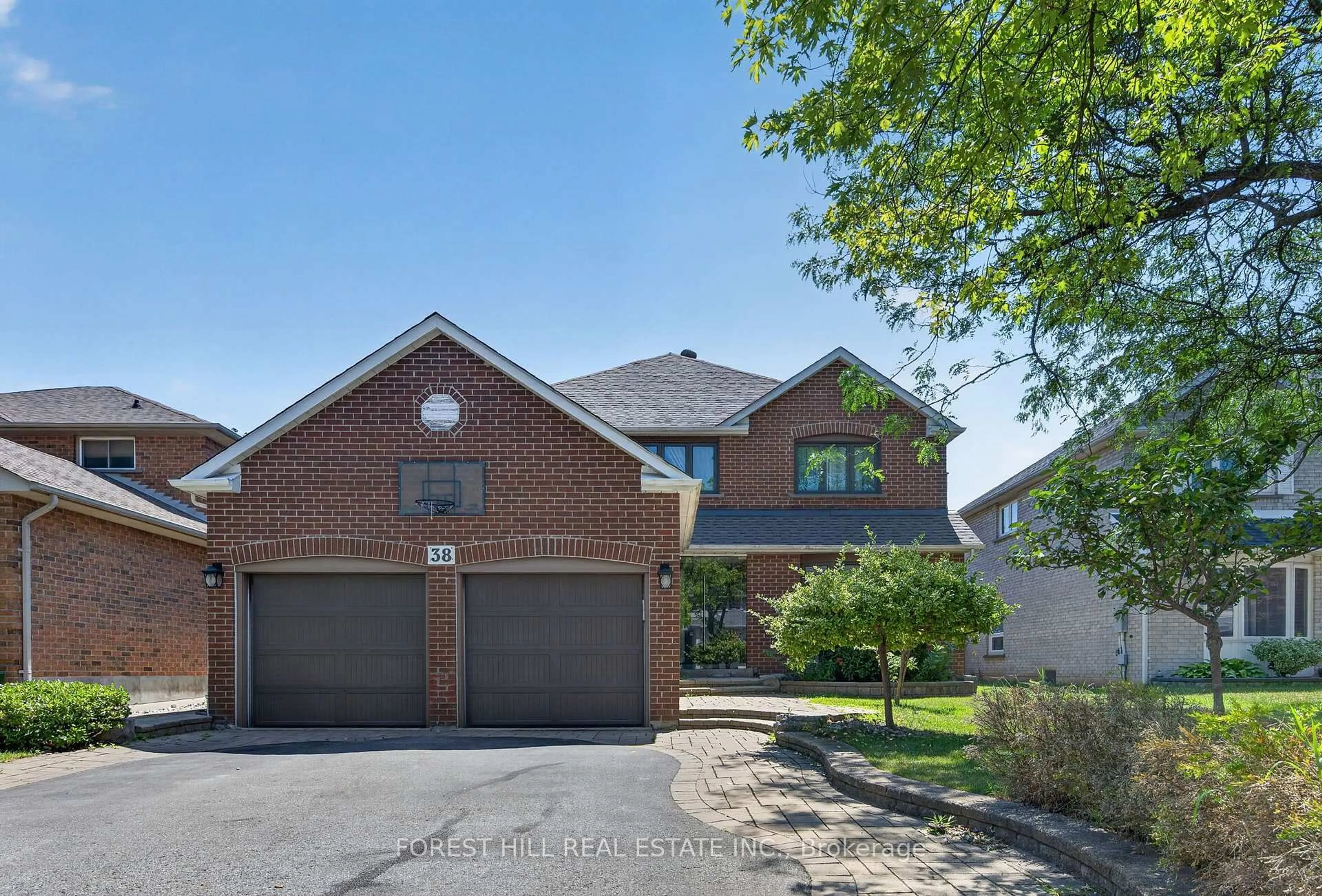 Home with brick exterior material, street for 38 Crystal Dr, Richmond Hill Ontario L4C 7Y4