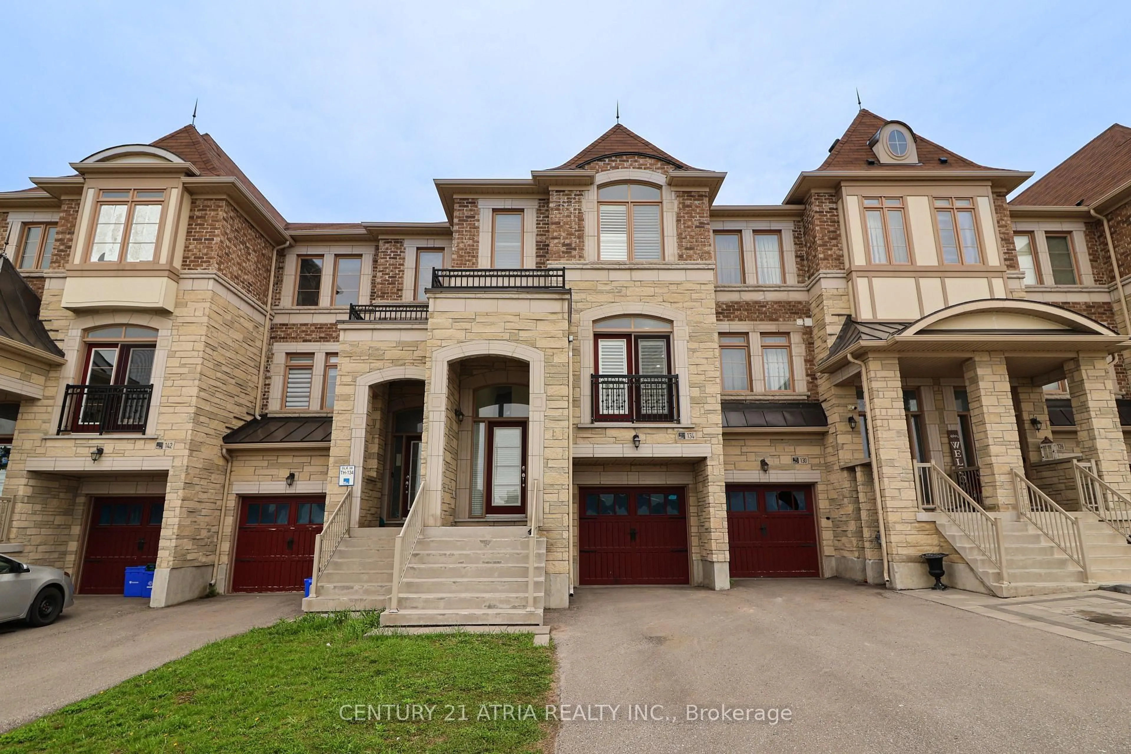 Unknown for 134 Dundonnell Pl, Vaughan Ontario L4H 4R8
