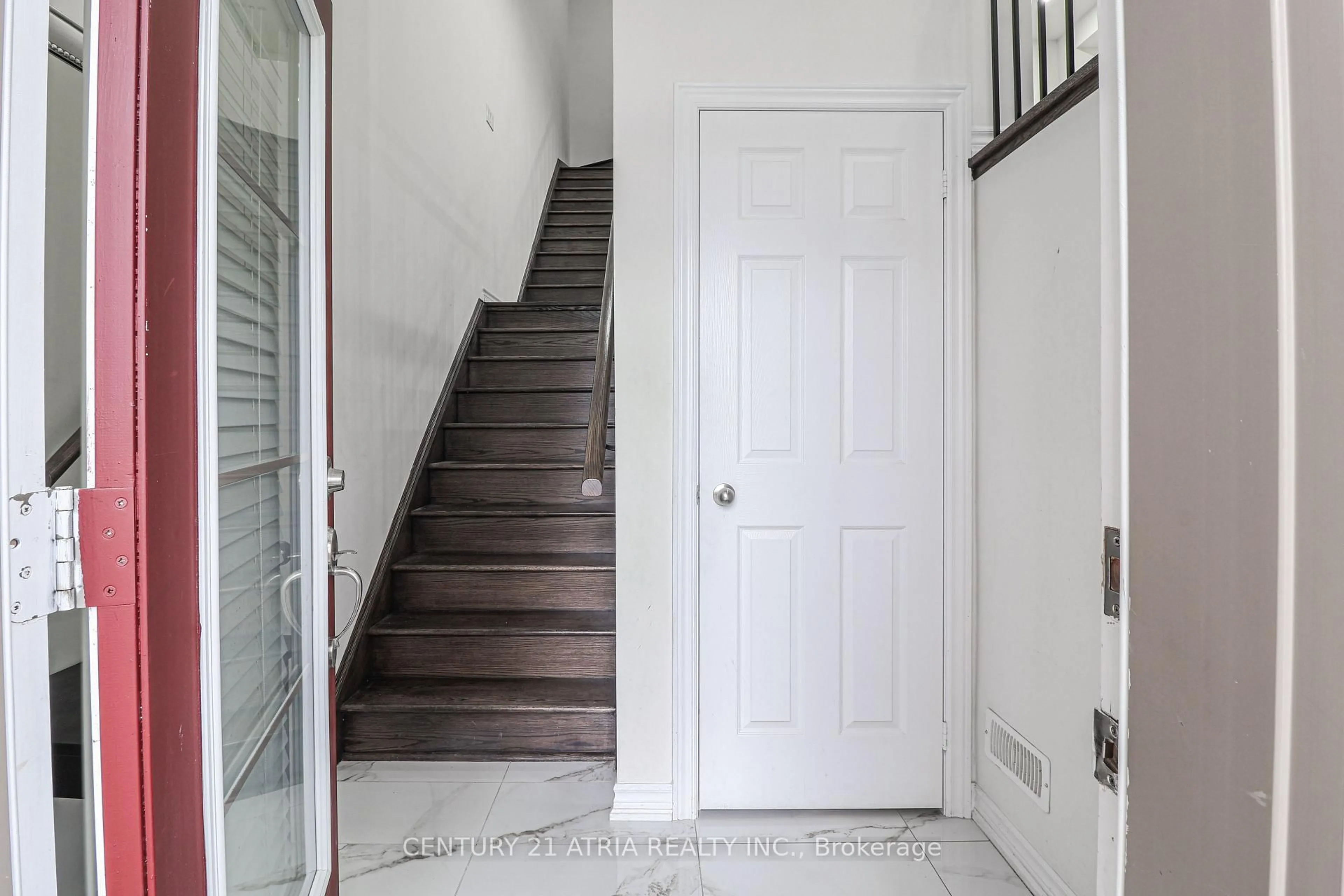 Unknown for 134 Dundonnell Pl, Vaughan Ontario L4H 4R8