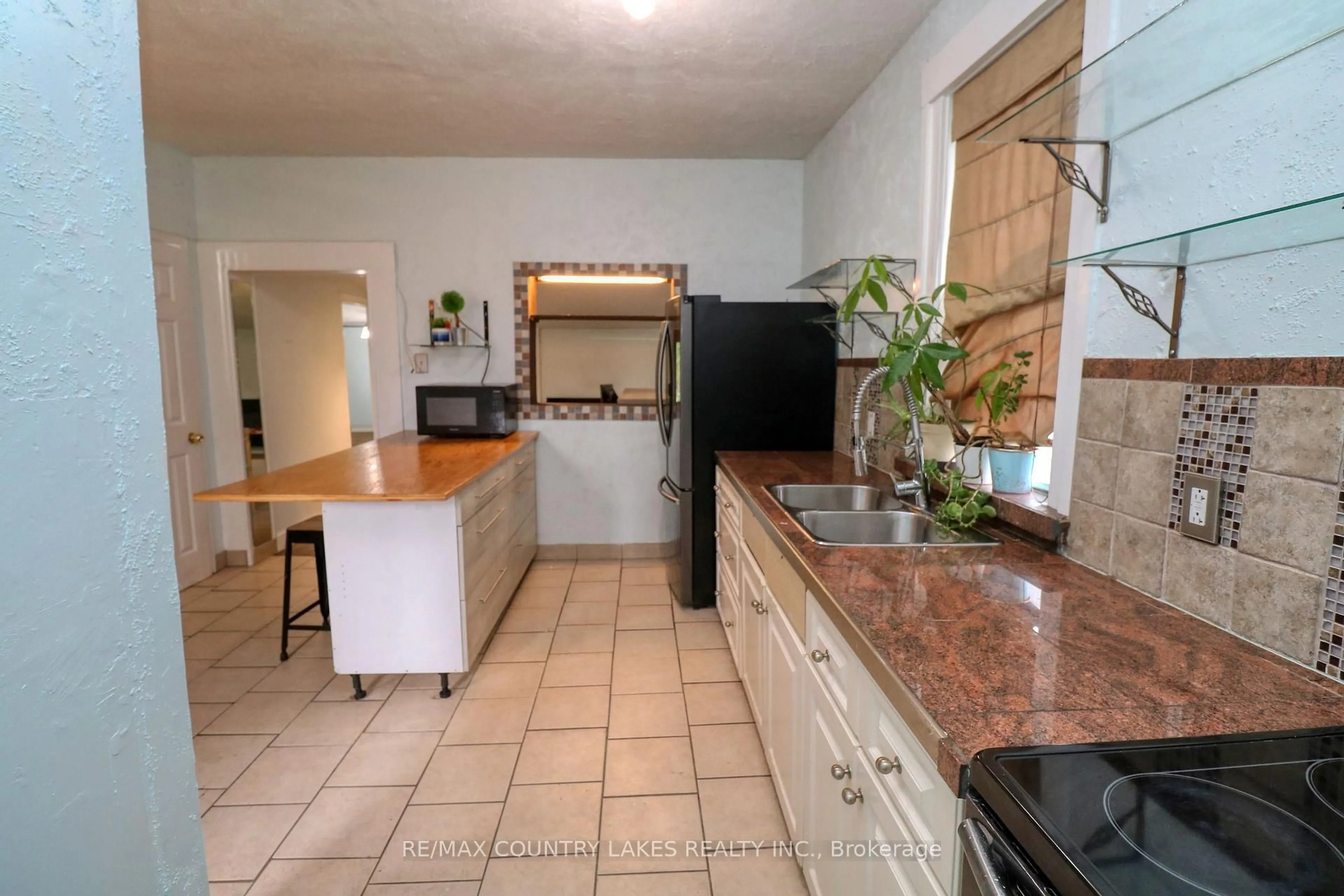 Unknown for 607 Simcoe St, Brock Ontario L0K 1A0