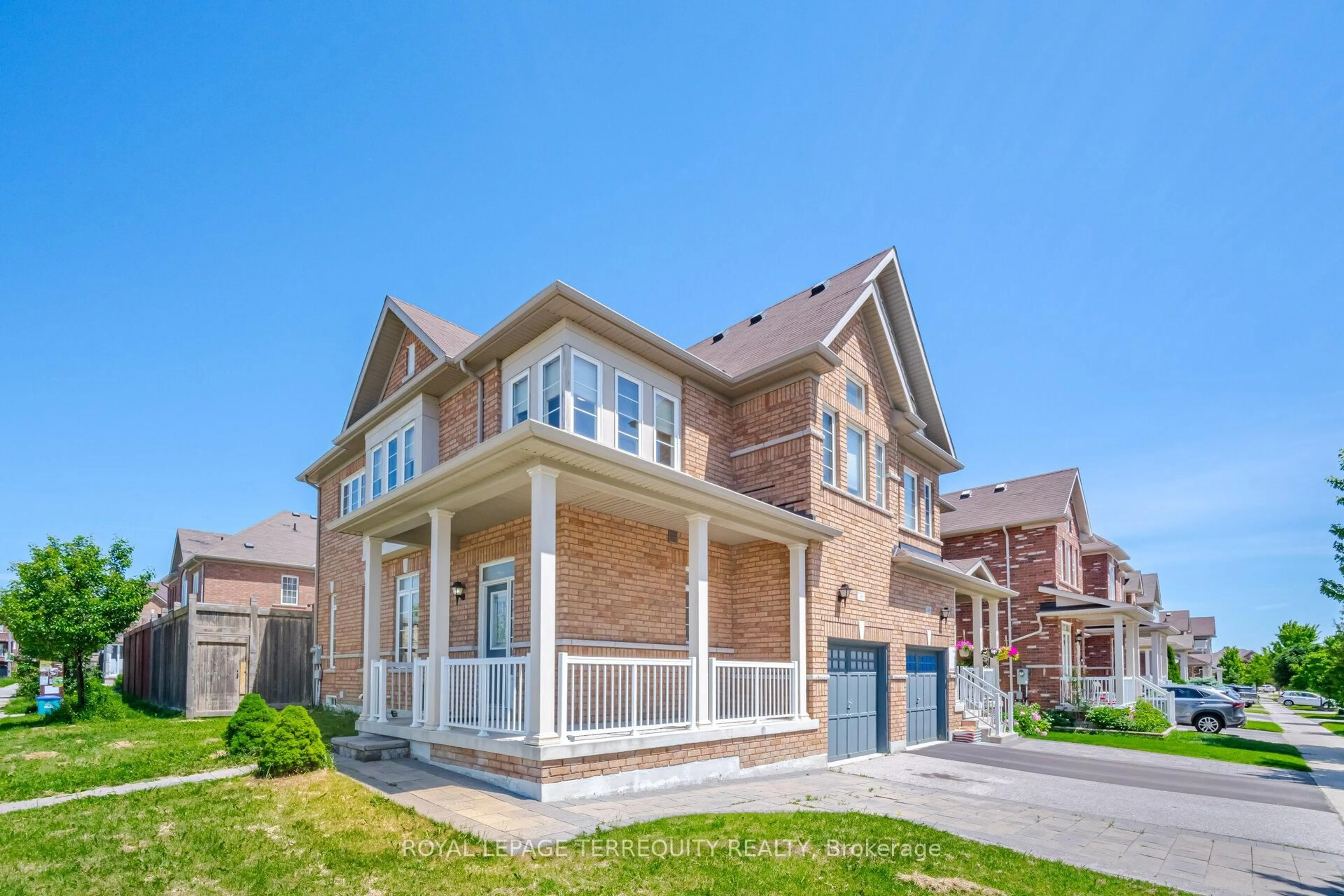 Home with brick exterior material, street for 36 Chokecherry Cres, Markham Ontario L6E 0J5