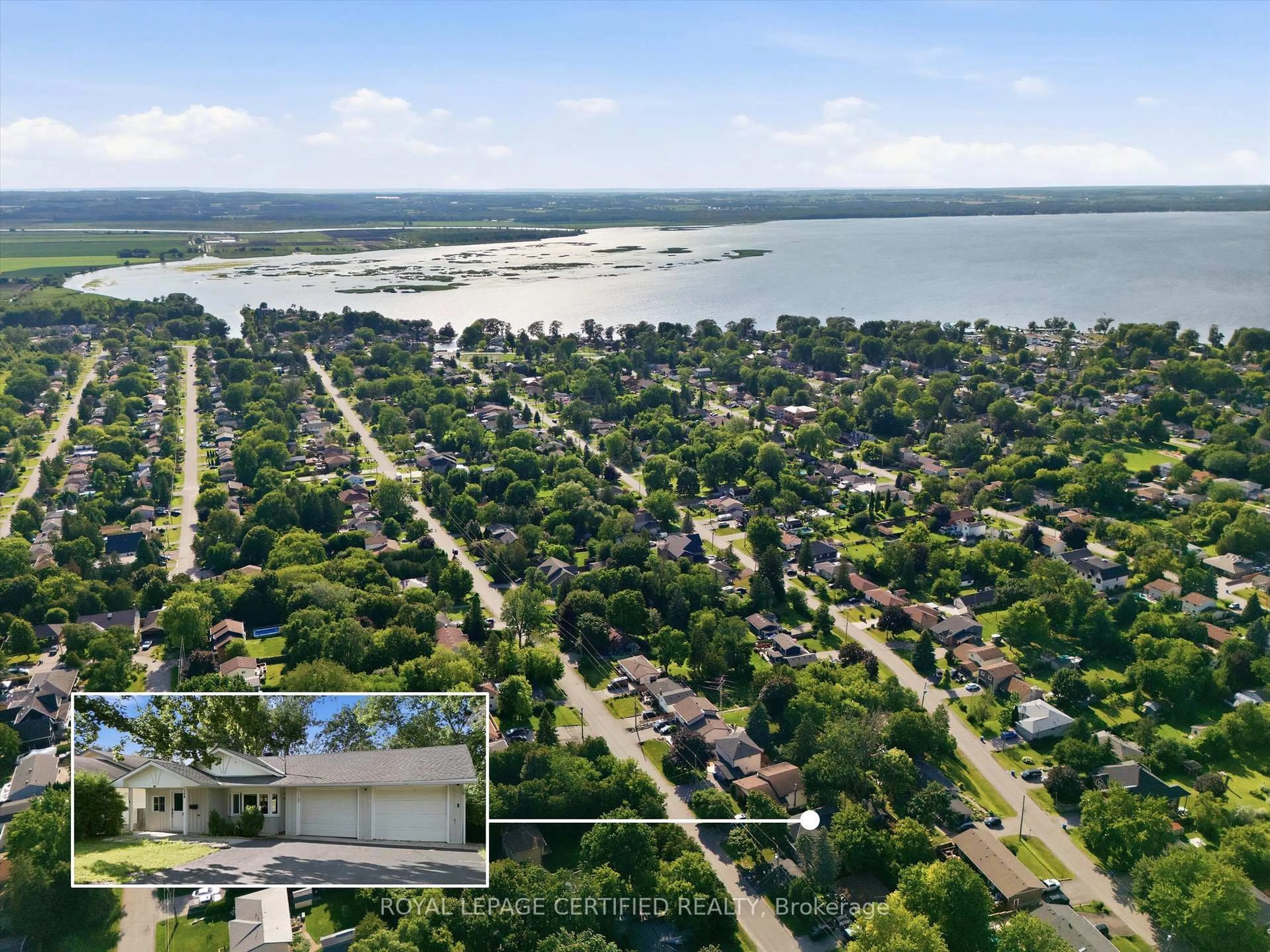 A pic from outside/outdoor area/front of a property/back of a property/a pic from drone, water/lake/river/ocean view for 288 Irene Dr, Georgina Ontario L4P 3B1