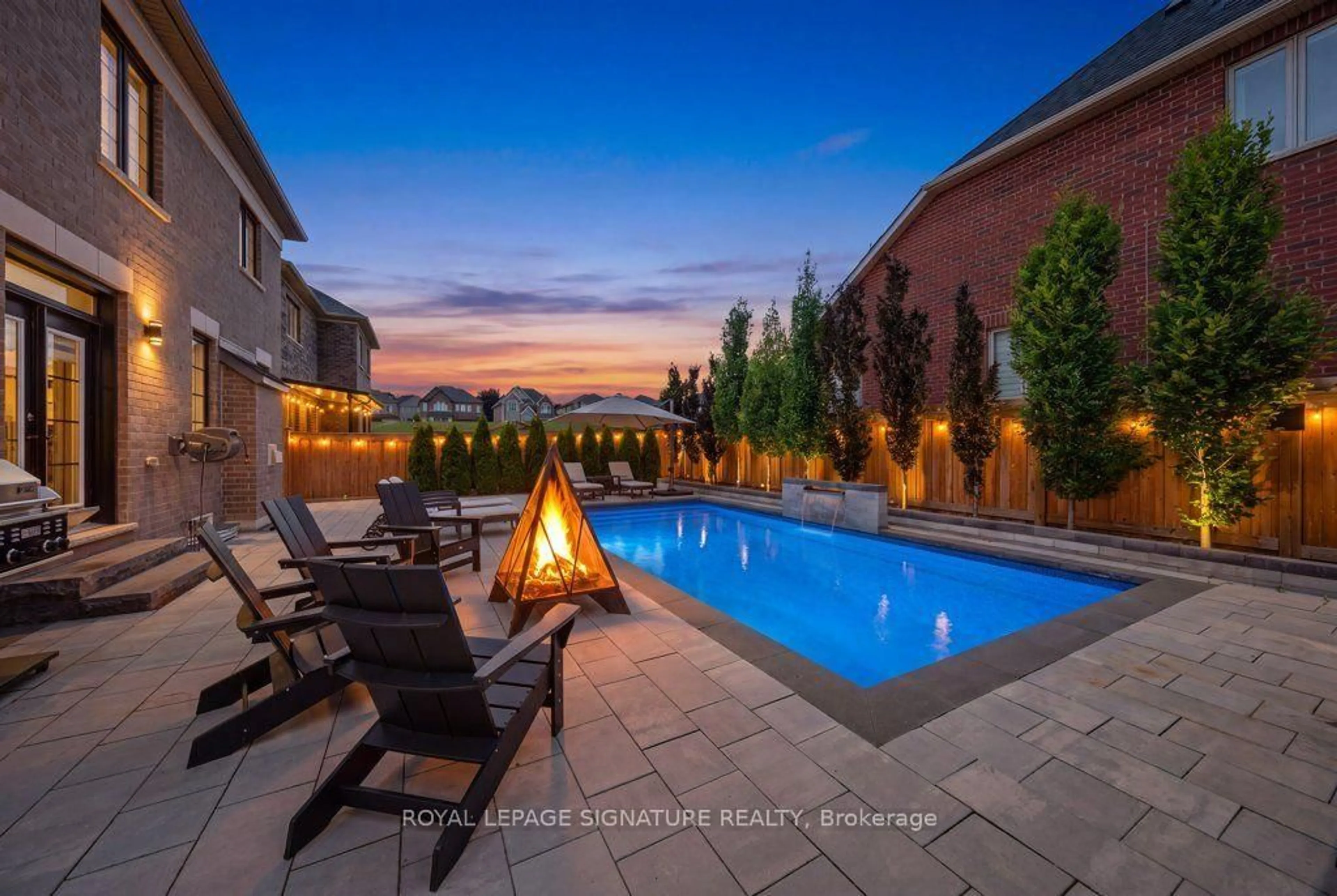 Patio, water/lake/river/ocean view for 228 Reg Harrison Tr, Newmarket Ontario L3X 0M4