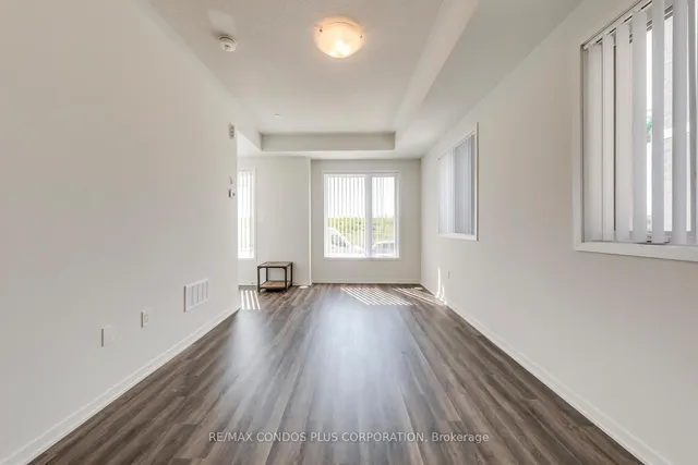 140 Honeycrisp Cres #281, Vaughan 3