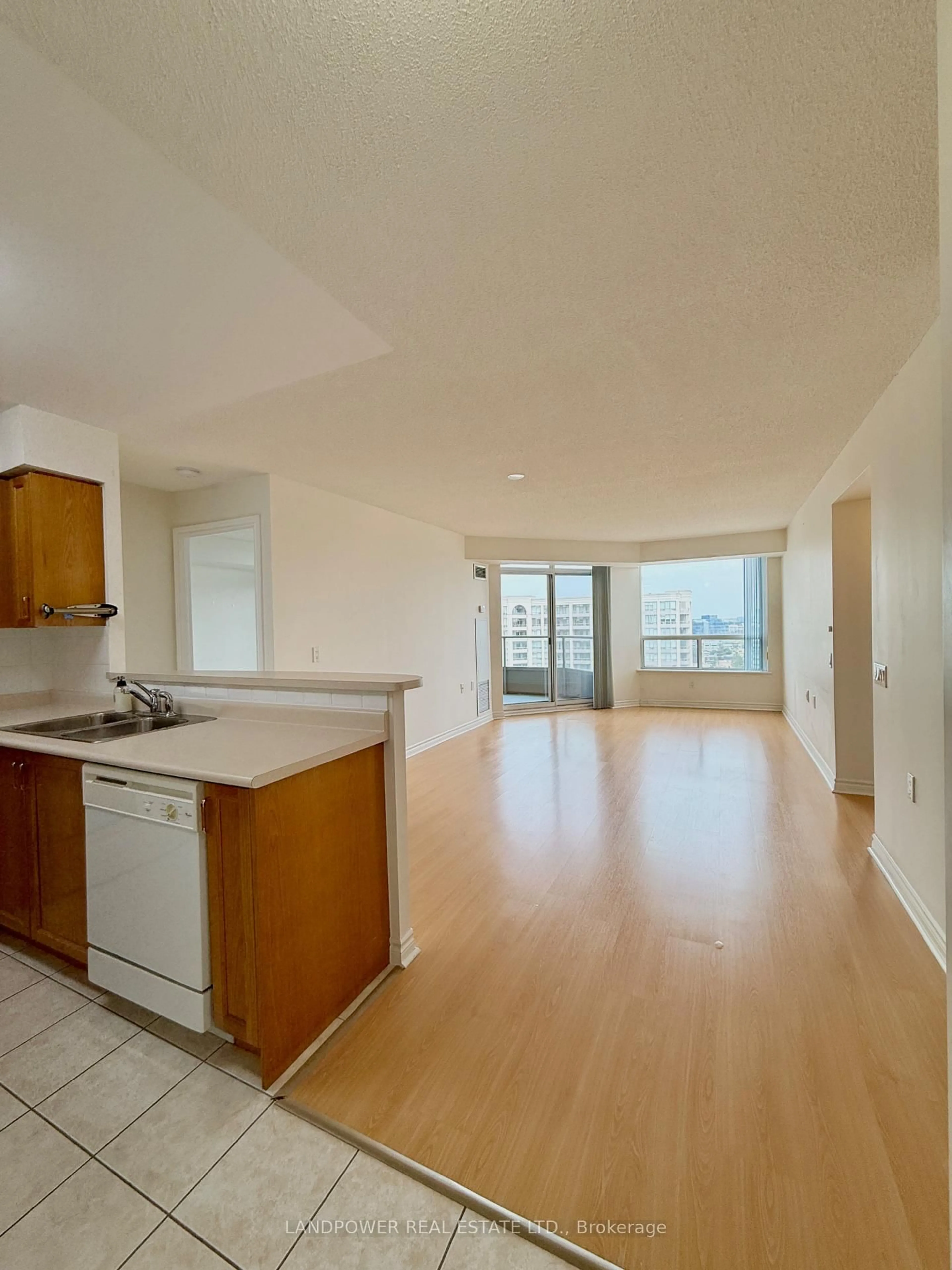 Unknown for 9015 Leslie St #1202, Richmond Hill Ontario L4B 4J8