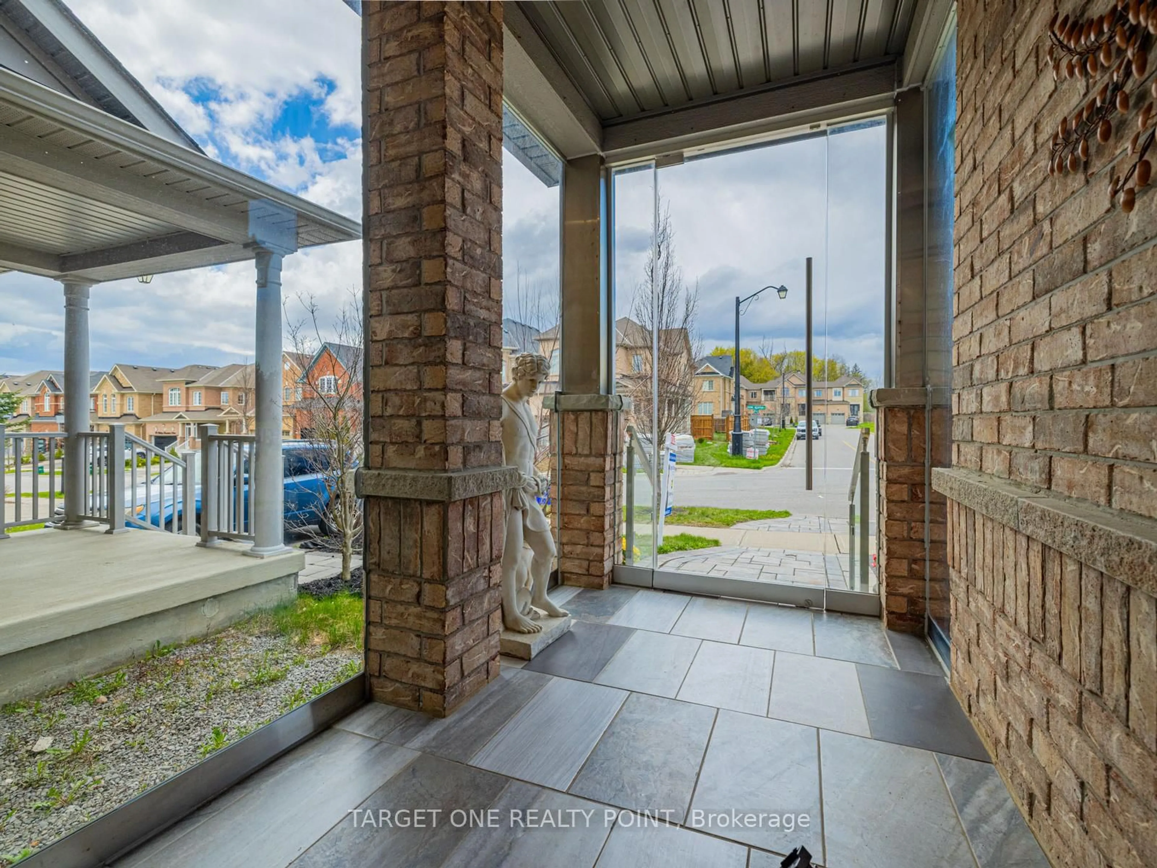 Unknown for 39 Riding Mountain Dr, Richmond Hill Ontario L4E 0V4