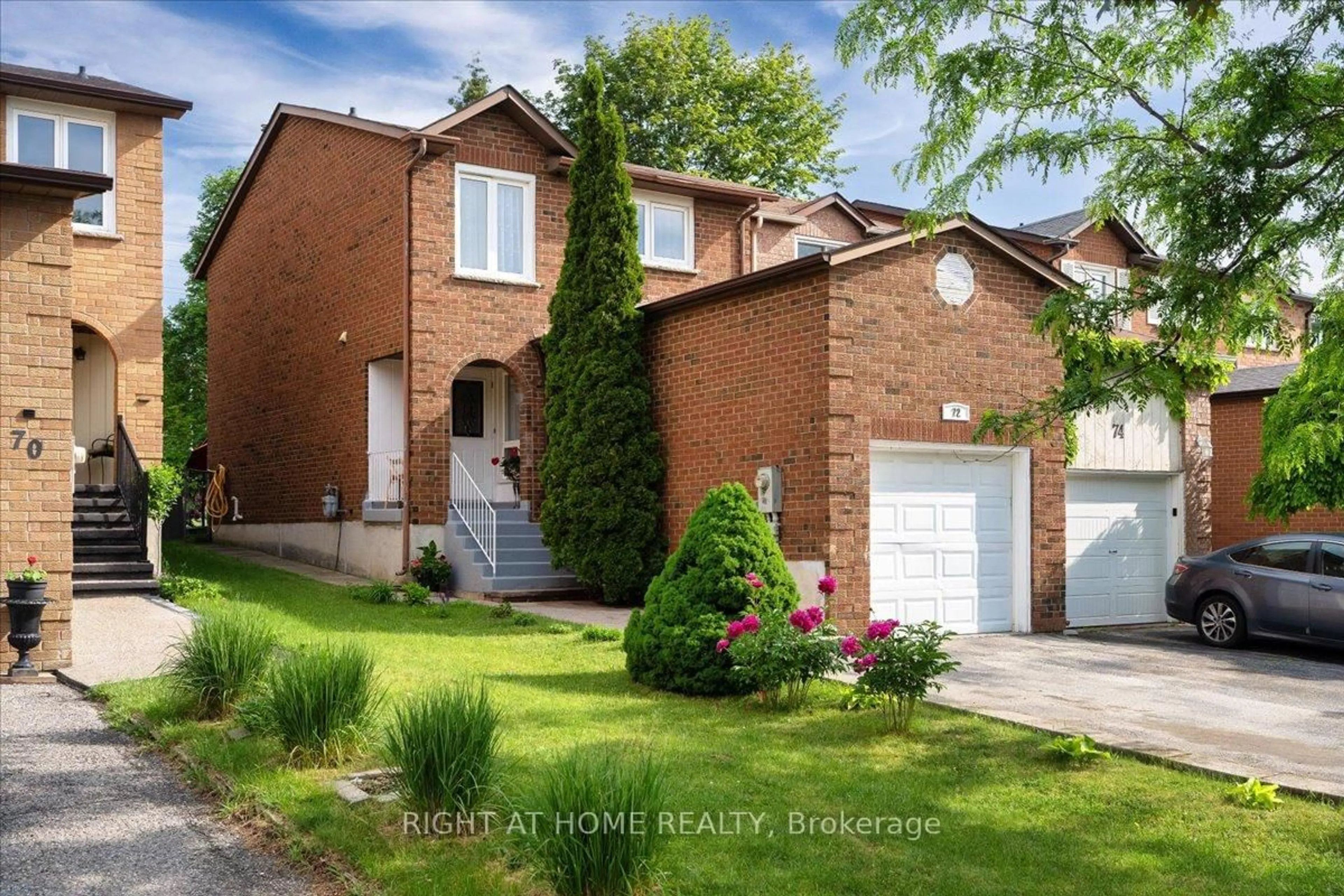 Home with brick exterior material, street for 72 Rejane Cres, Vaughan Ontario L4J 5A5