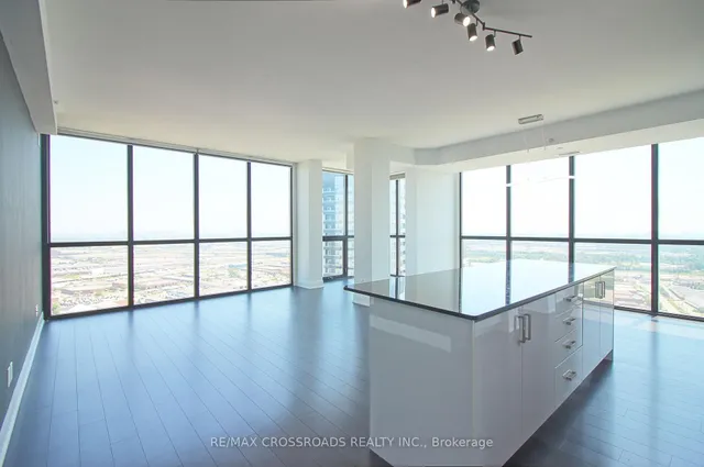 2900 Highway 7 #3402, Vaughan 4