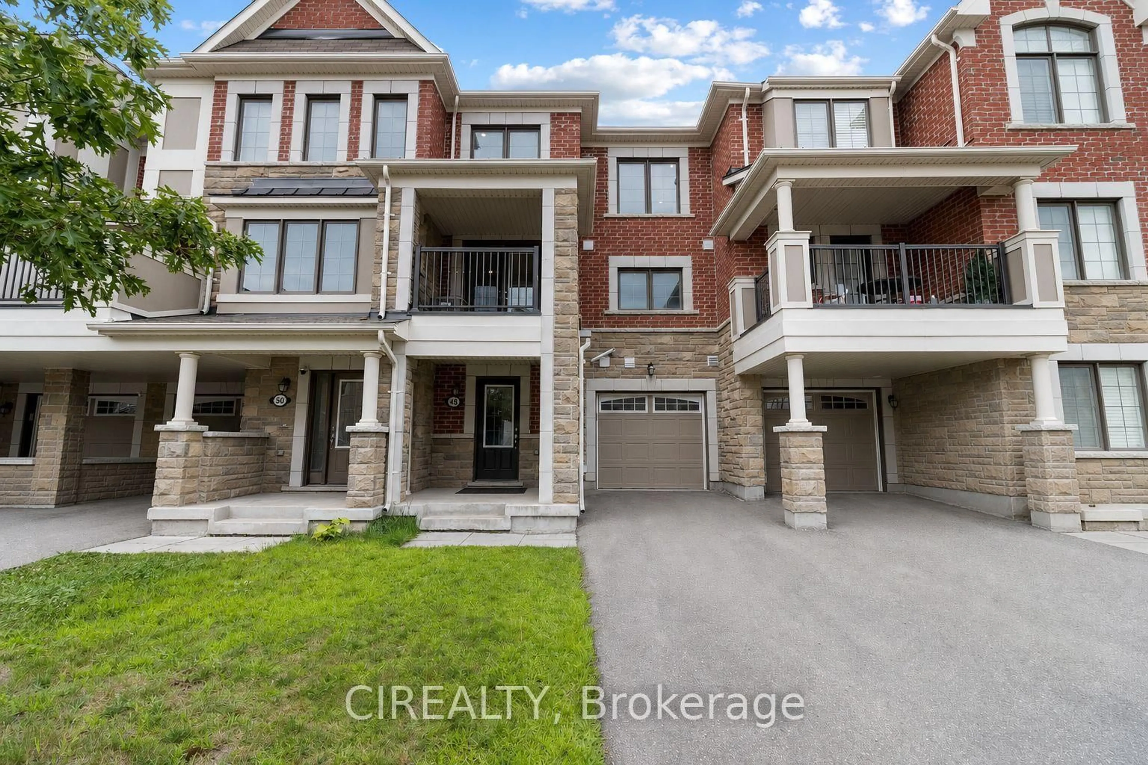 A pic from outside/outdoor area/front of a property/back of a property/a pic from drone, water/lake/river/ocean view for 48 Casely Ave, Richmond Hill Ontario L4S 0K3