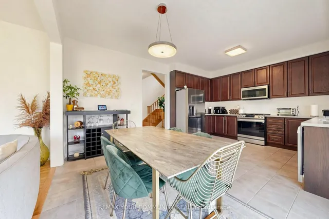 356 Danny Wheeler Blvd, Georgina 5
