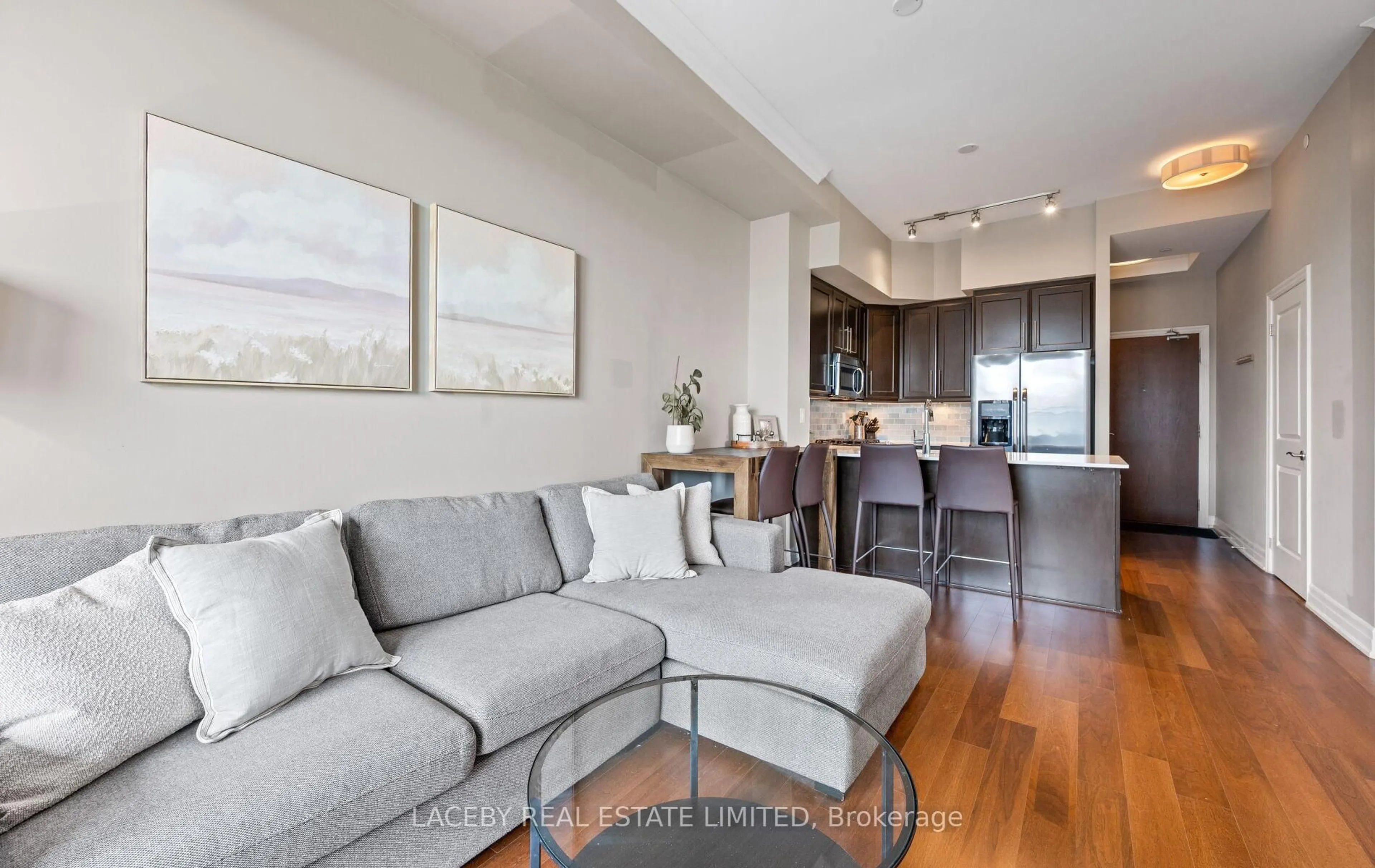 Living room with furniture, unknown for 111 Civic Square Gate #507, Aurora Ontario L4G 0S6