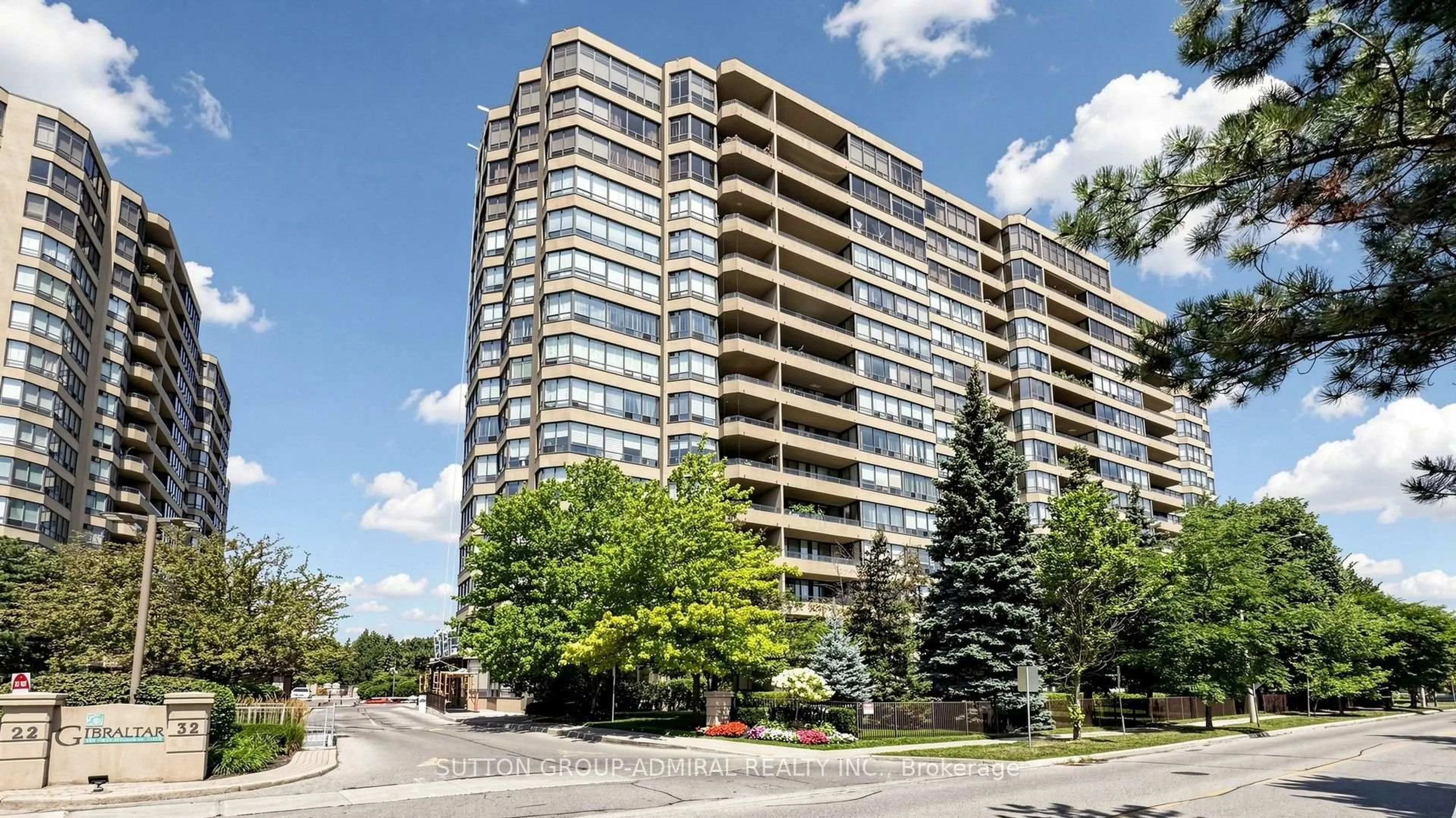 Unknown for 32 Clarissa Dr #1516, Richmond Hill Ontario L4C 9R7