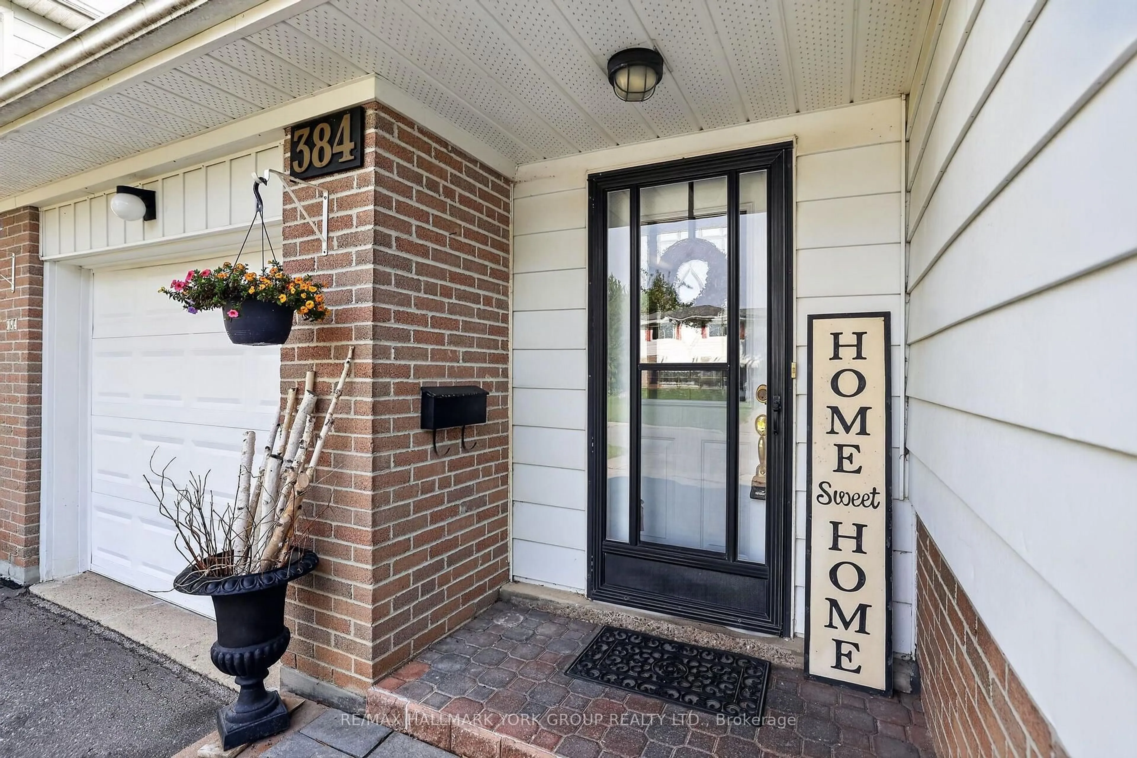 Unknown for 384 Glenrose Rd, Newmarket Ontario L3Y 4M3