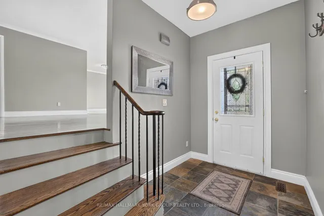 384 Glenrose Rd, Newmarket 5