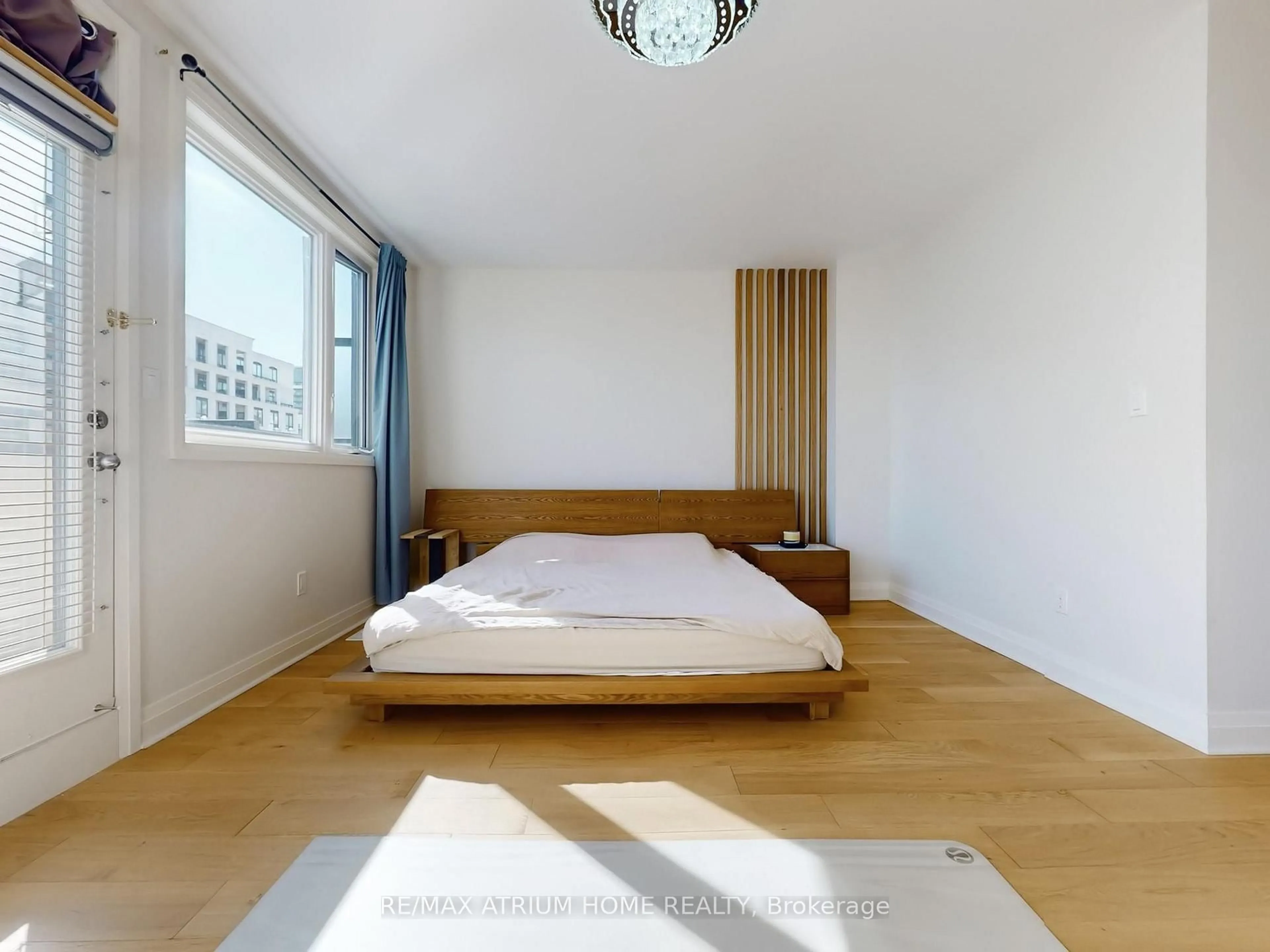 trreb/IMG-N13662338_3d564cb4-14dc-48d7-b20d-7dffc1e5175d-l.jpg