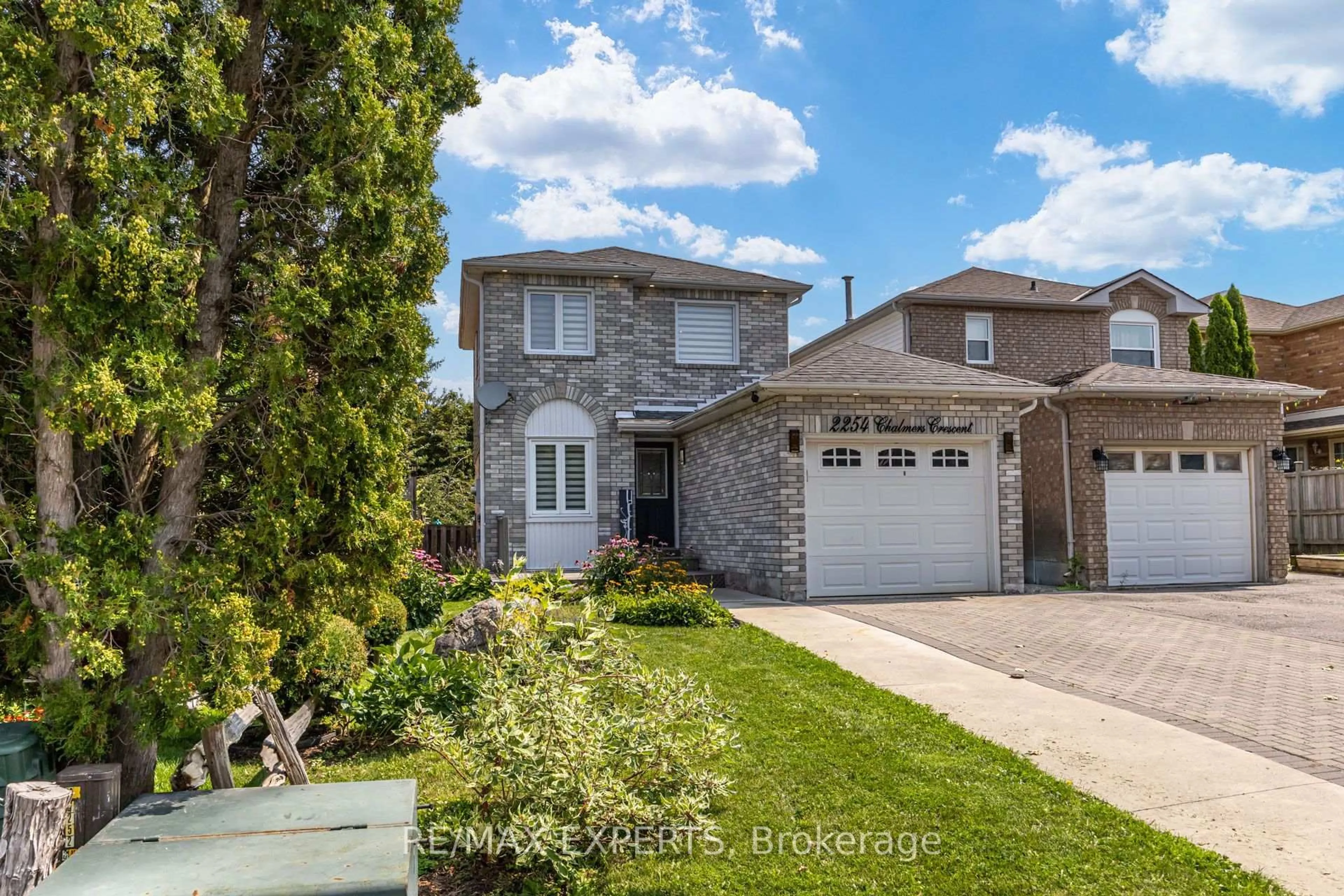 Unknown for 2254 Chalmers Cres, Innisfil Ontario L9S 1Y5