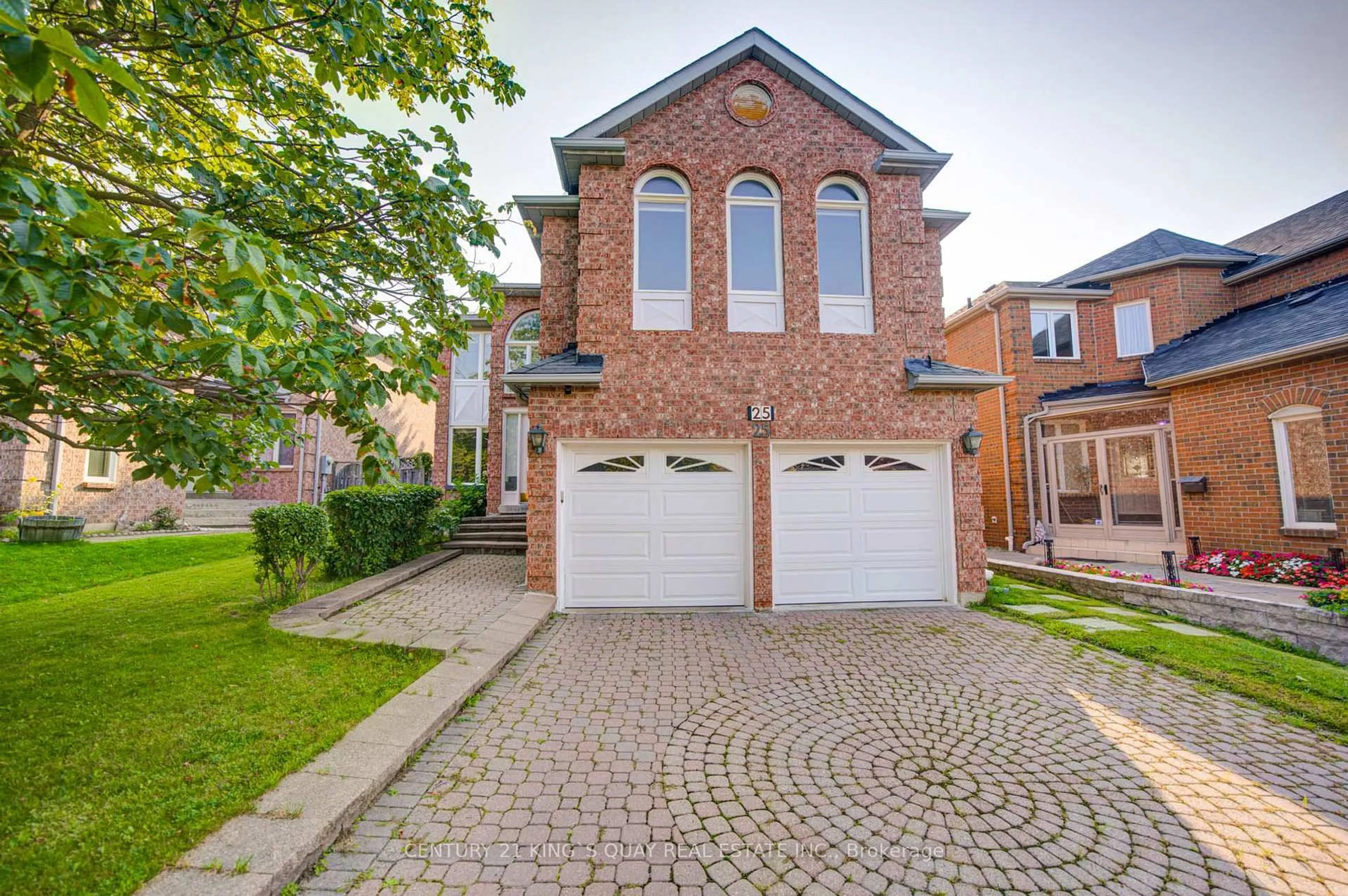 Home with brick exterior material, street for 25 Westmoreland Crt, Markham Ontario L3R 8L9