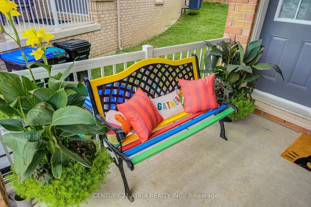 25 Matthewson Ave, Bradford West Gwillimbury 5