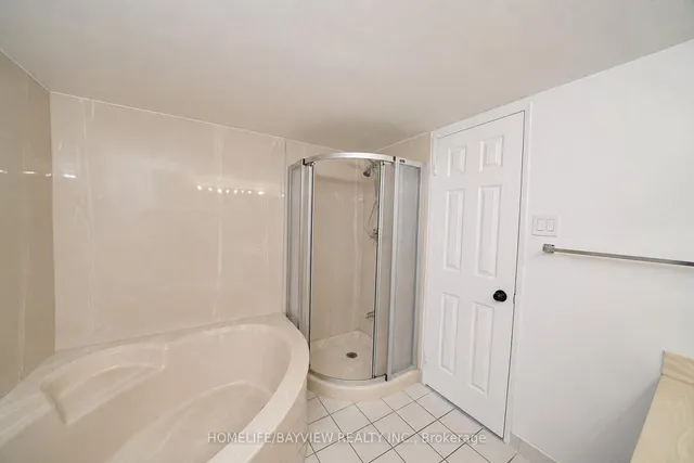 20 Harding Blvd #1103, Richmond Hill 3