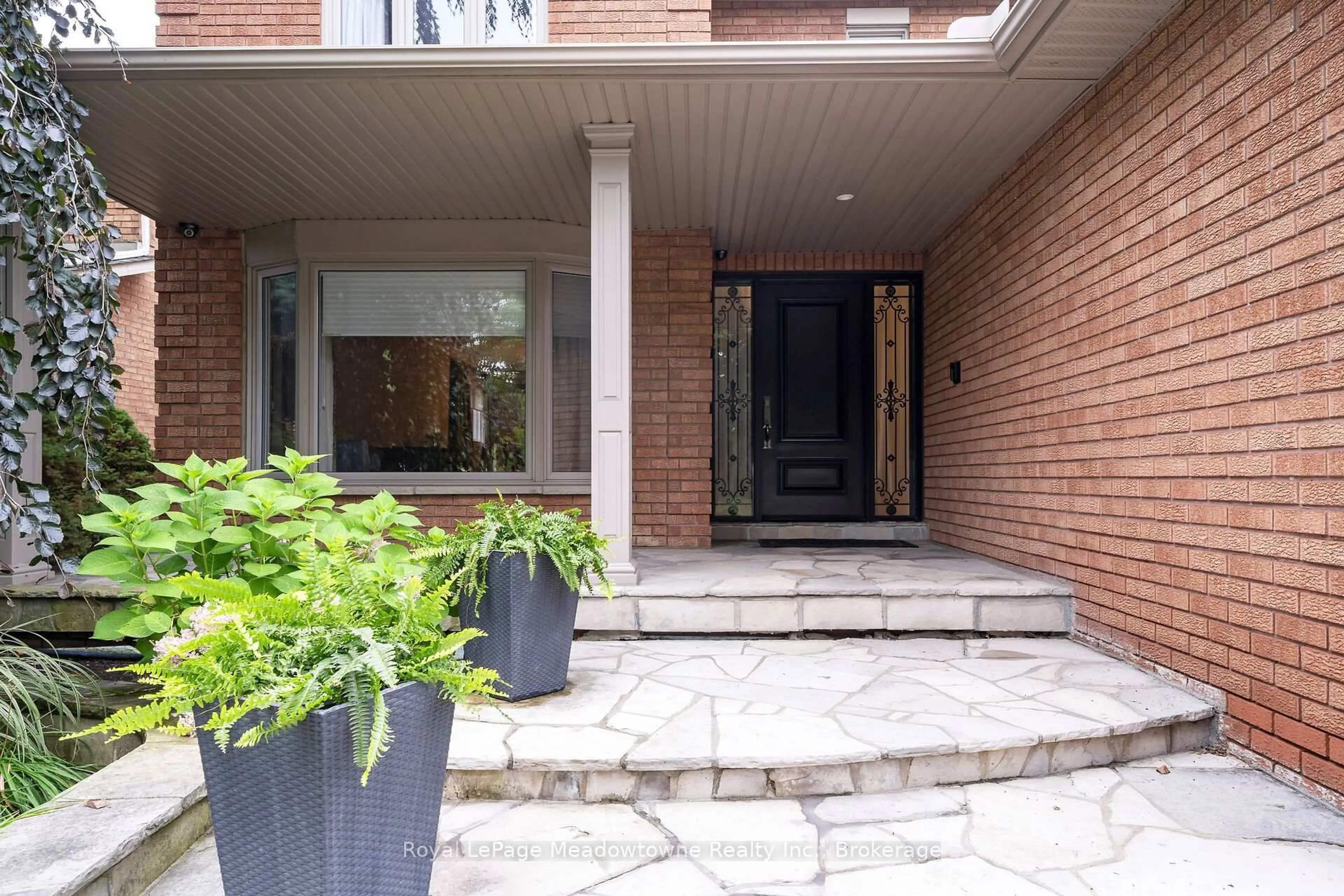 Unknown for 246 Fifth Ave, Vaughan Ontario L4L 7A3