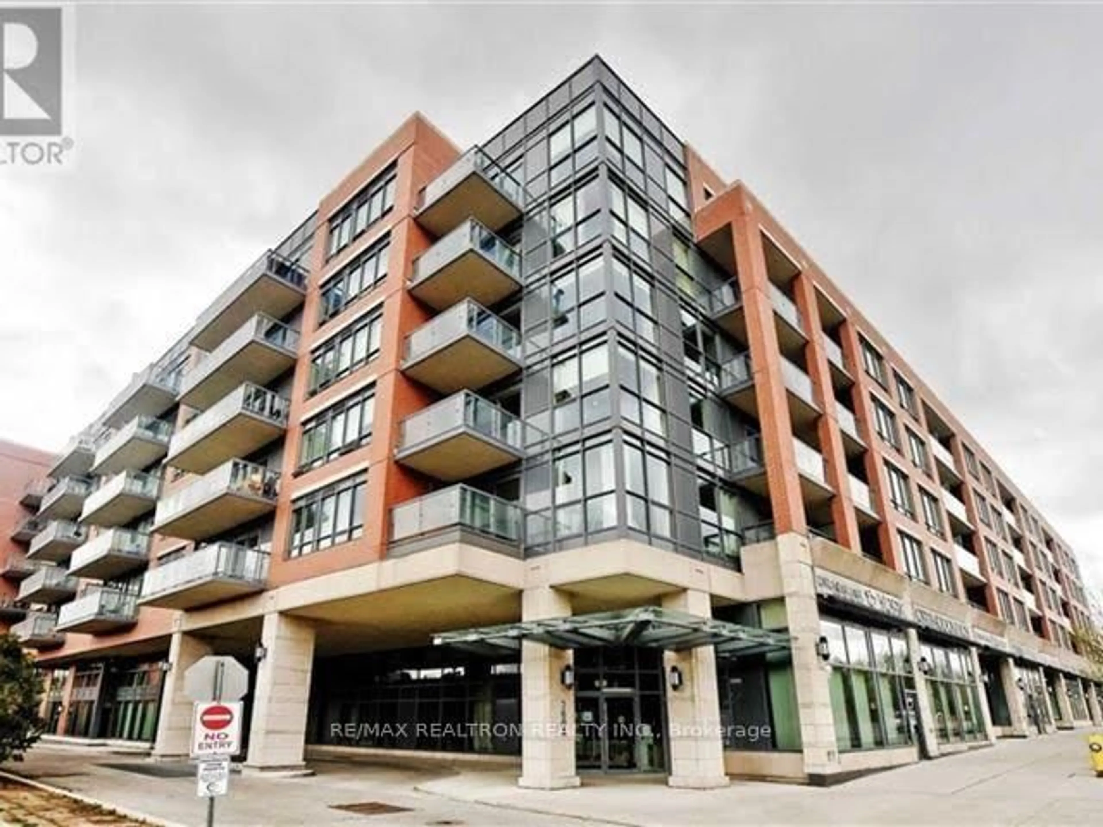 Unknown for 7608 Yonge St #403, Vaughan Ontario L4J 0J5