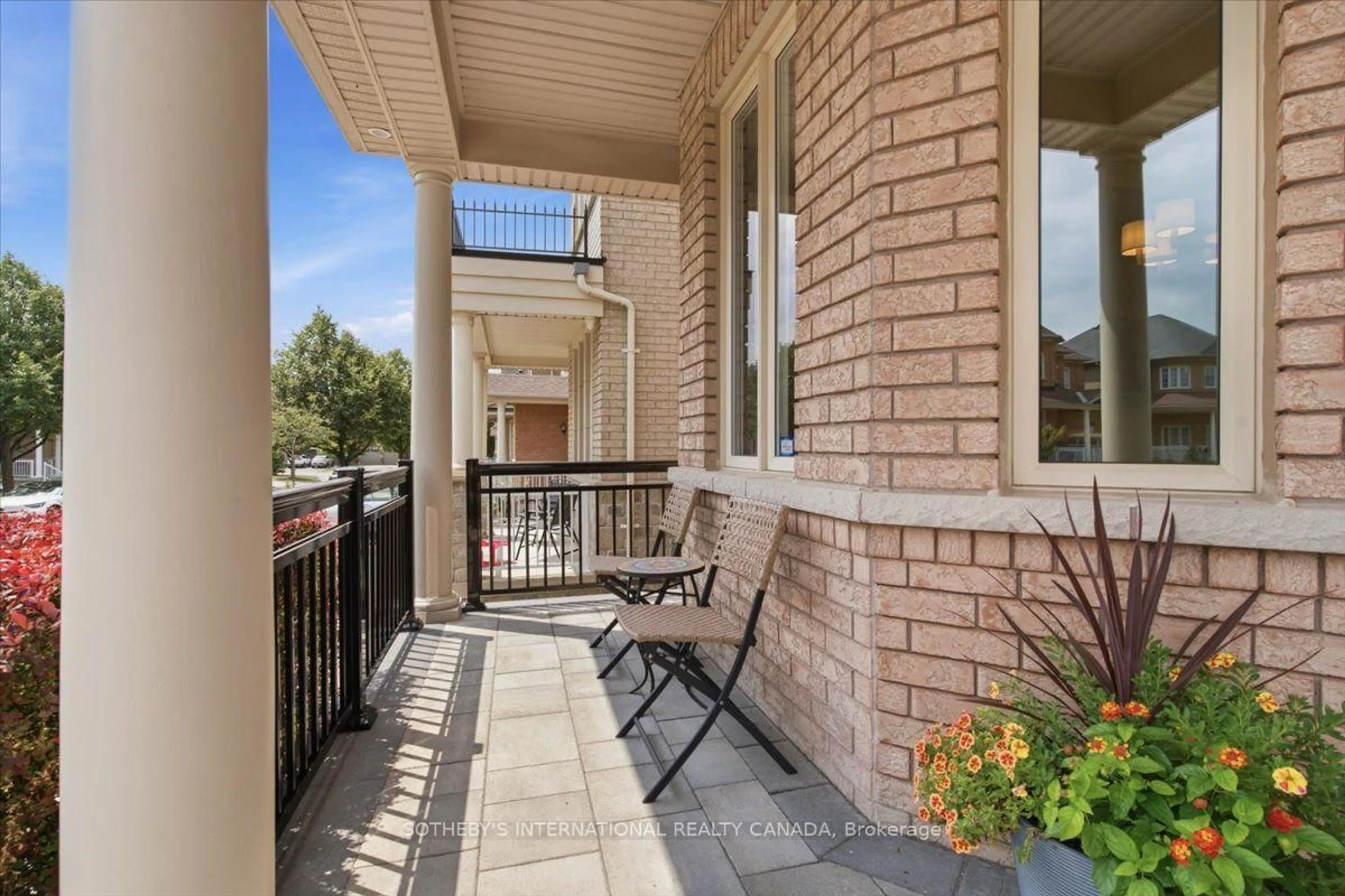 Patio, street for 60 Saint James Ave, Vaughan Ontario L4H 3E8