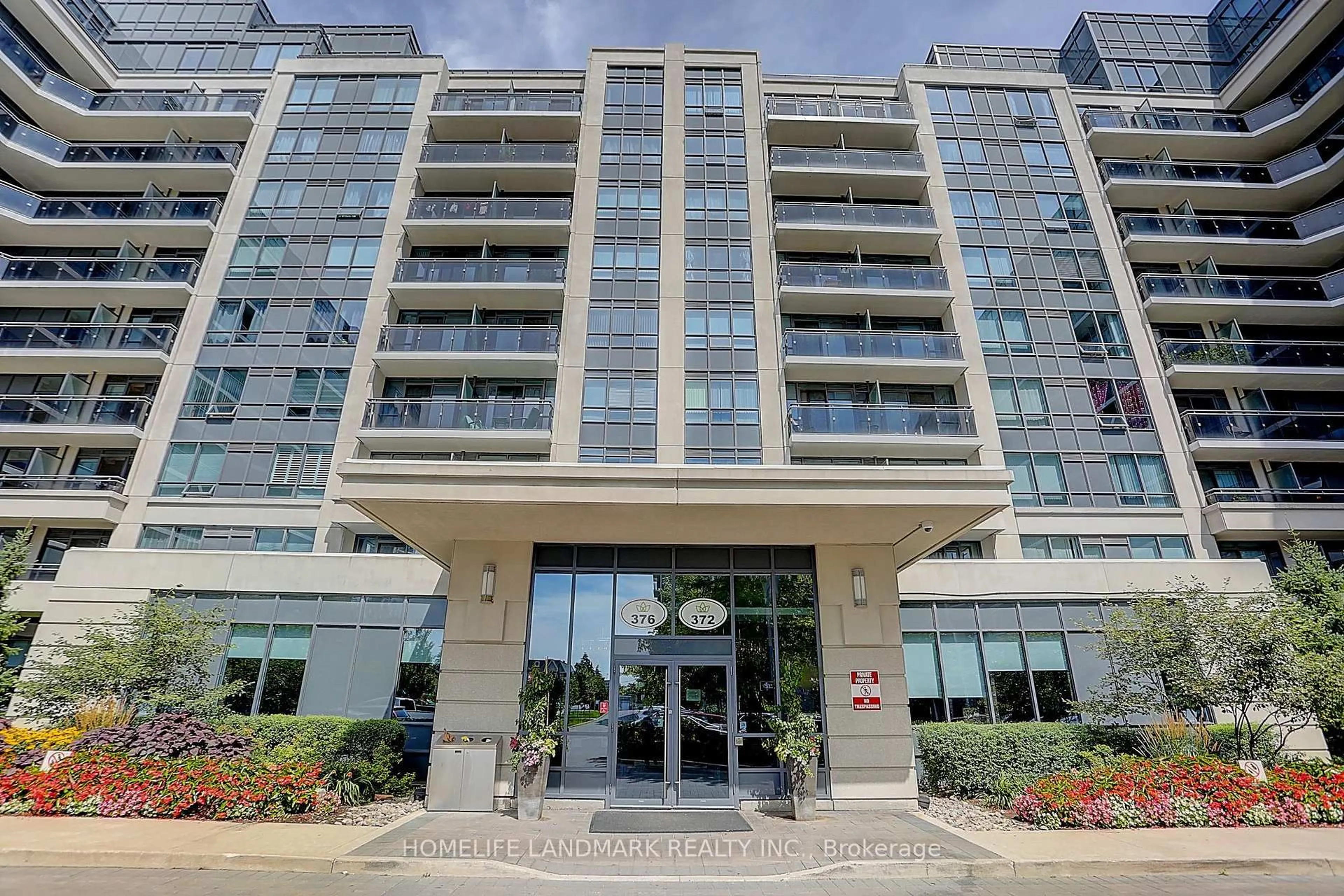 Indoor foyer for 372 Highway 7 E Rd #1027, Richmond Hill Ontario L4B 0C6