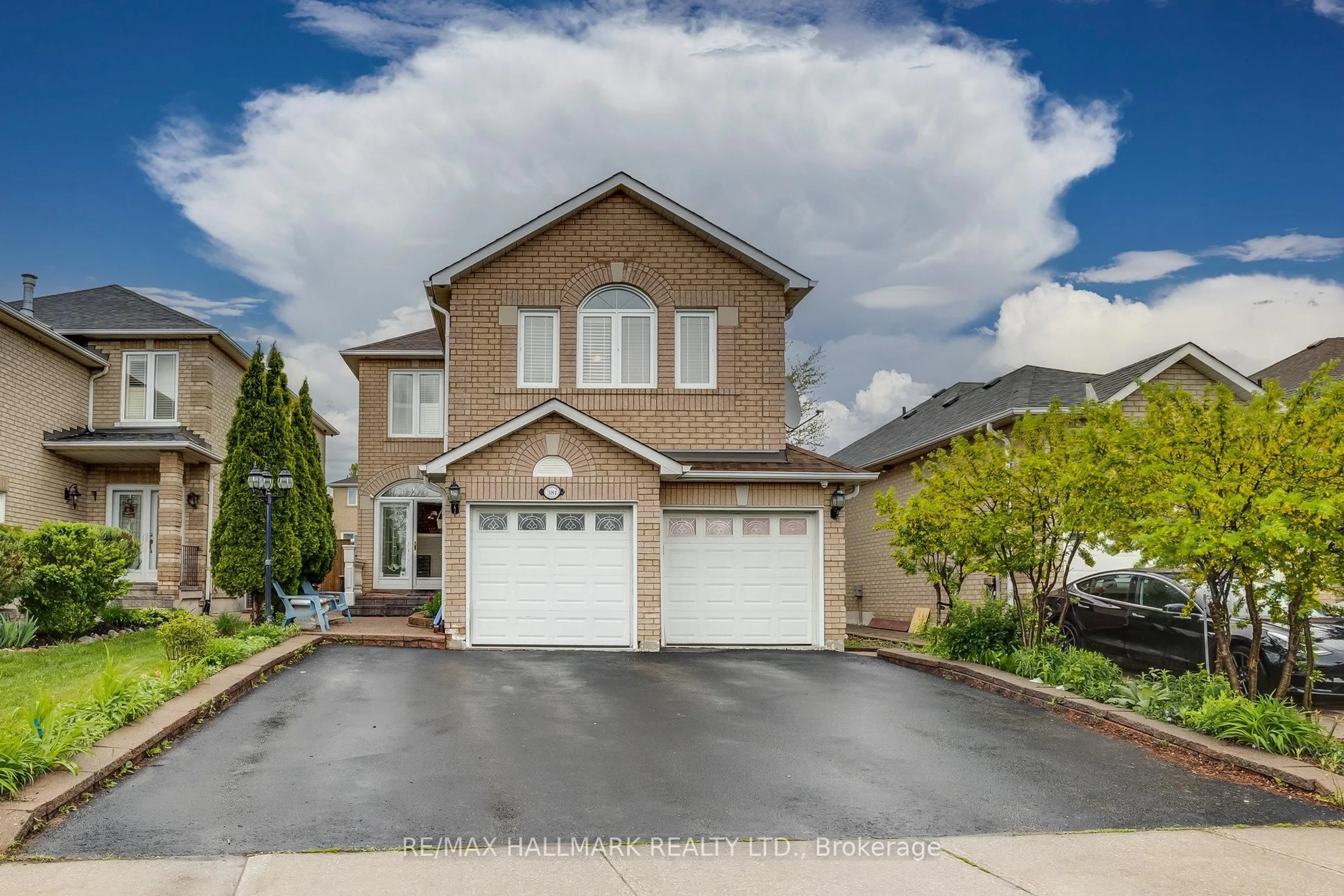 Unknown for 381 St. Joan Of Arc Ave, Vaughan Ontario L6A 2T3