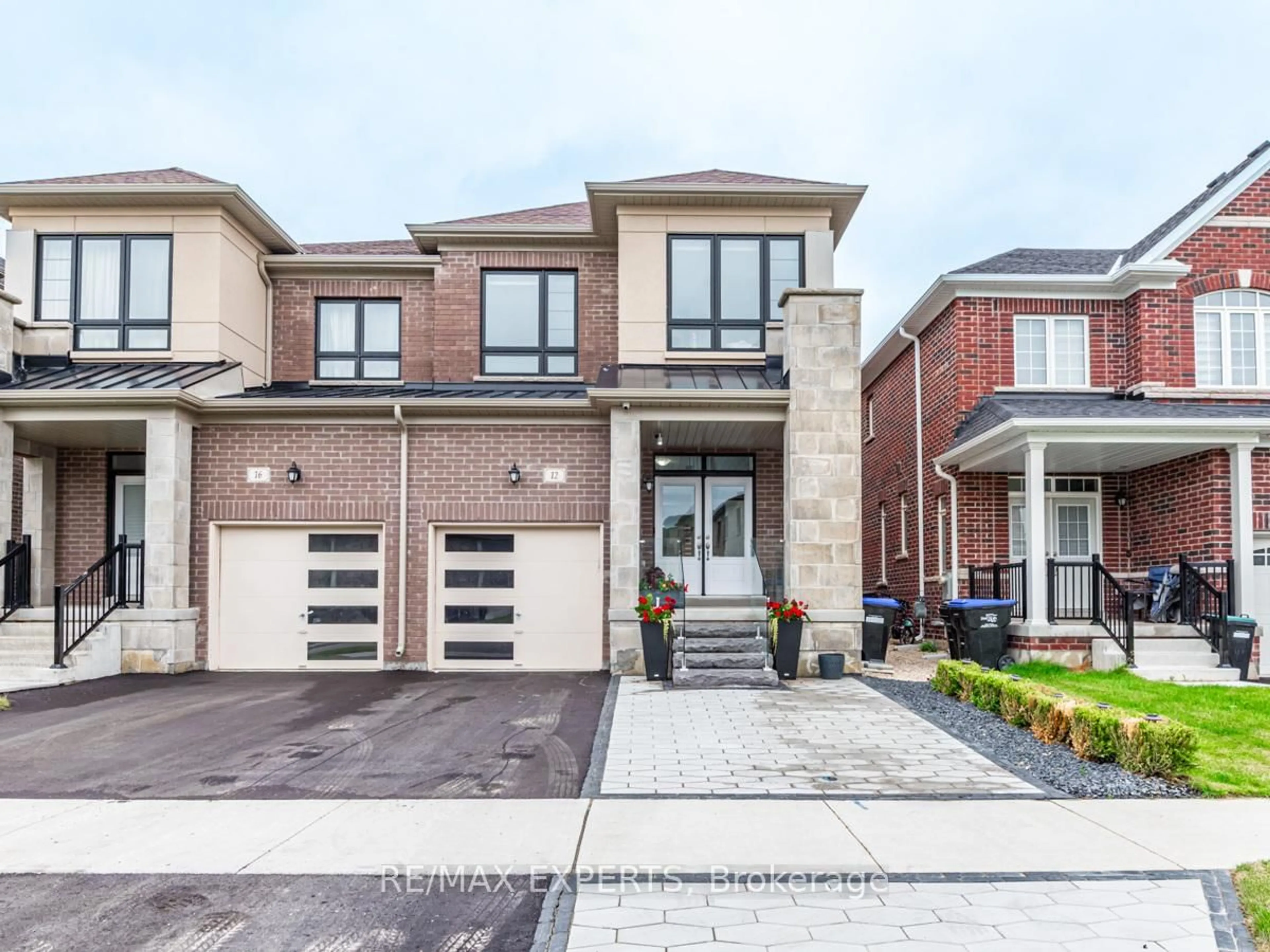 Home with brick exterior material, street for 12 Ferragine Cres, Bradford West Gwillimbury Ontario L3Z 2A6