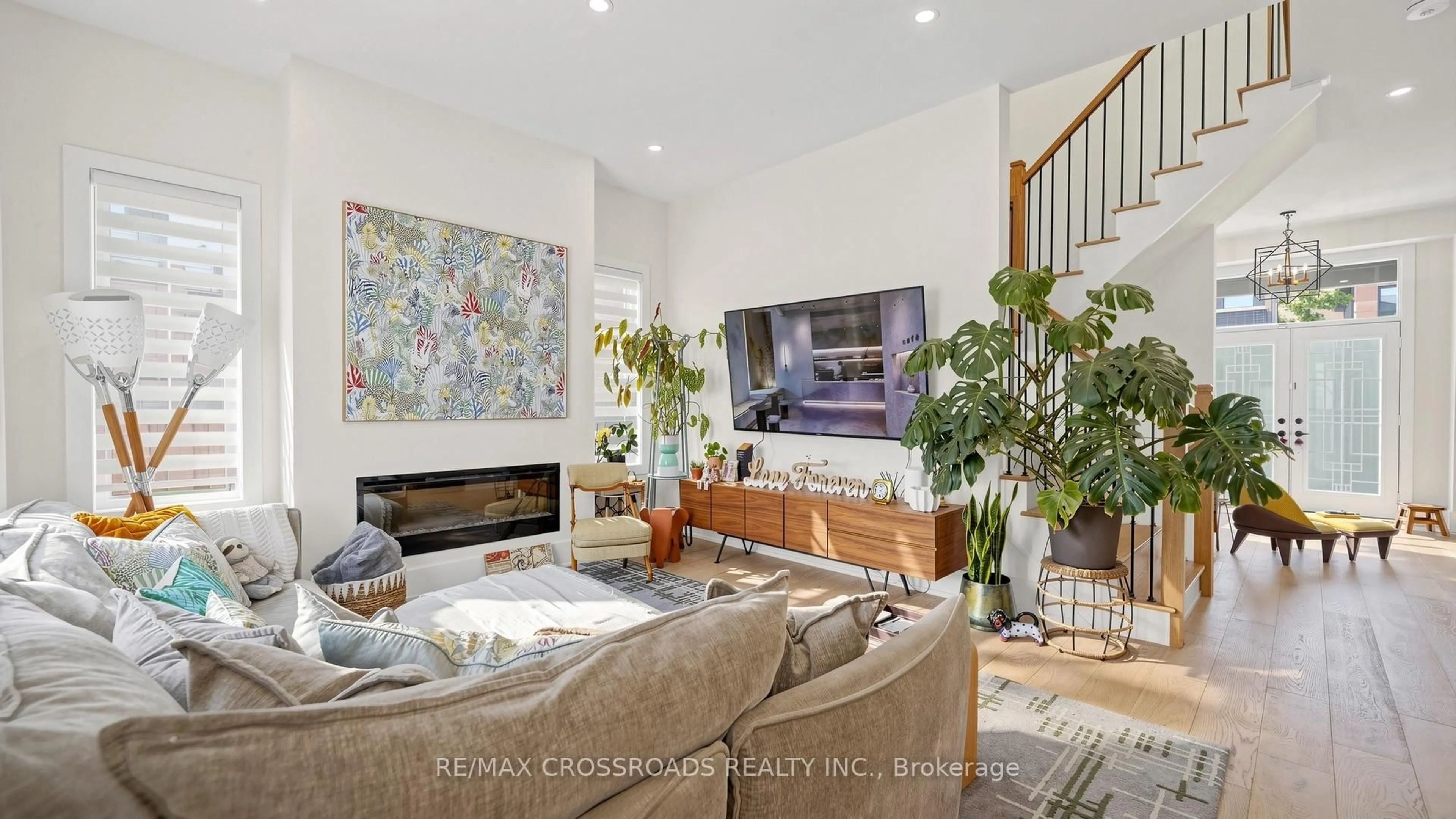 Living room with furniture, unknown for 17 Sam Priestley Ave, Markham Ontario L6B 1P1
