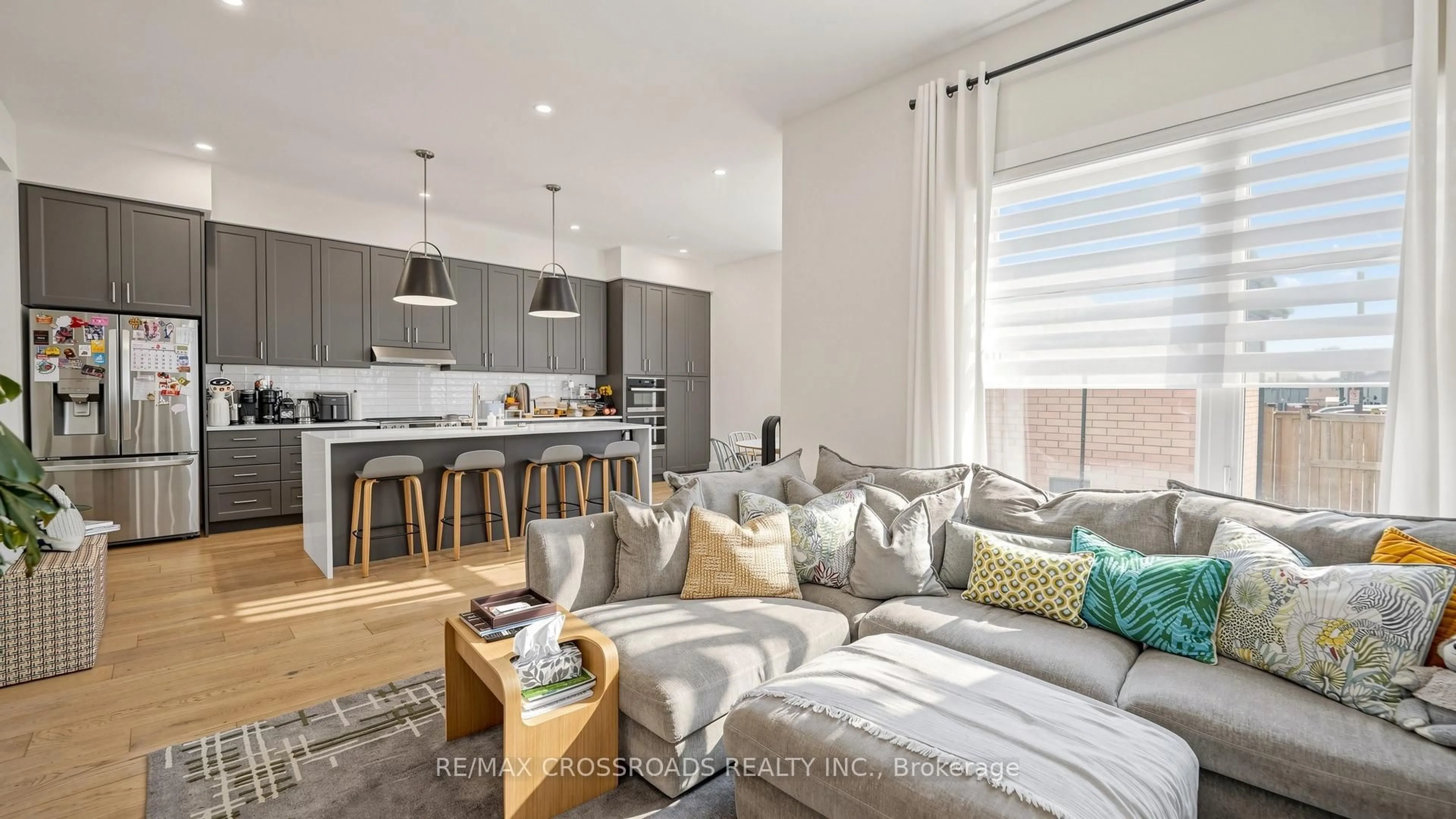Open concept kitchen, unknown for 17 Sam Priestley Ave, Markham Ontario L6B 1P1