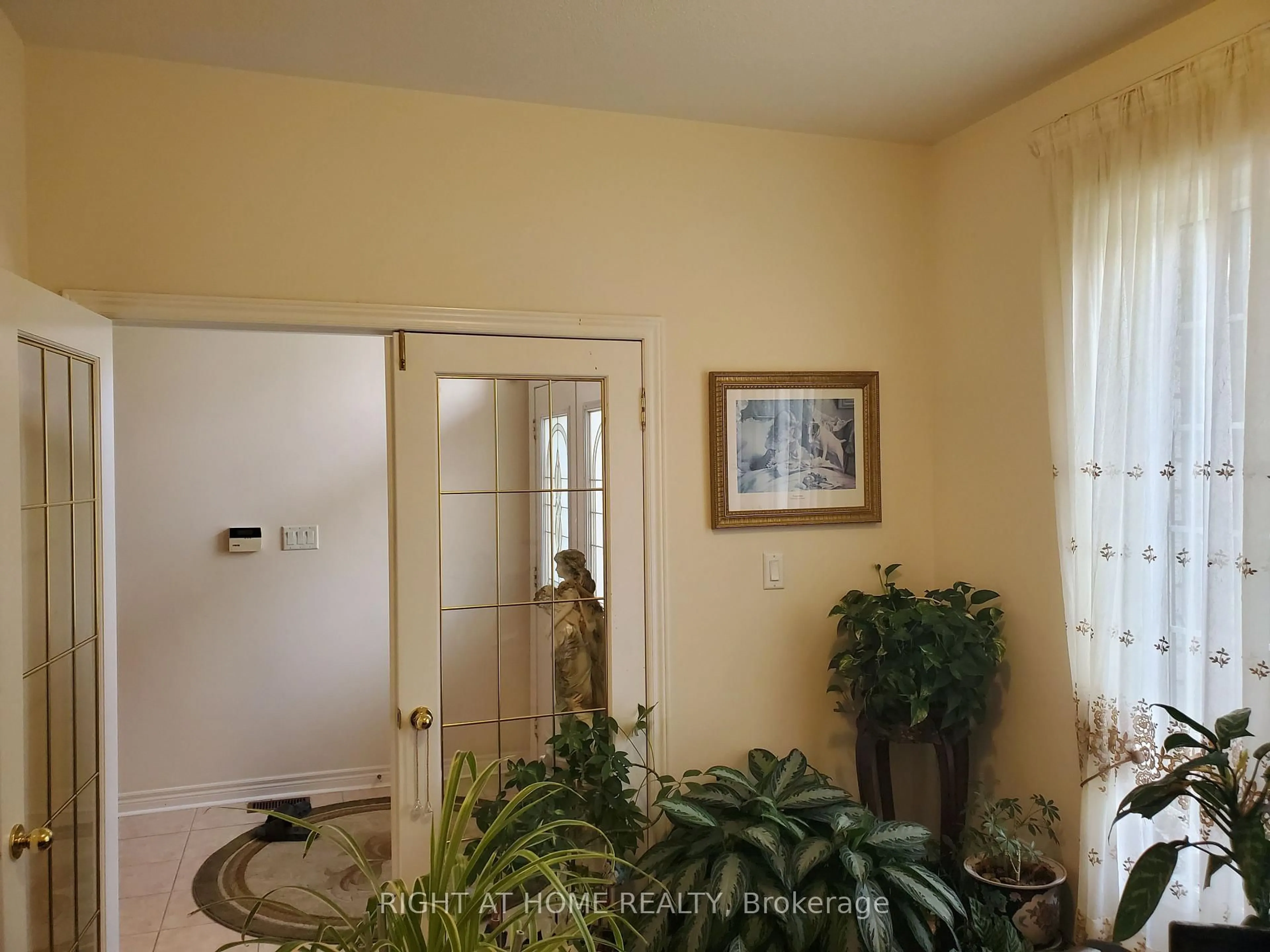 Unknown for 101 Townwood Dr, Richmond Hill Ontario L4E 4T2