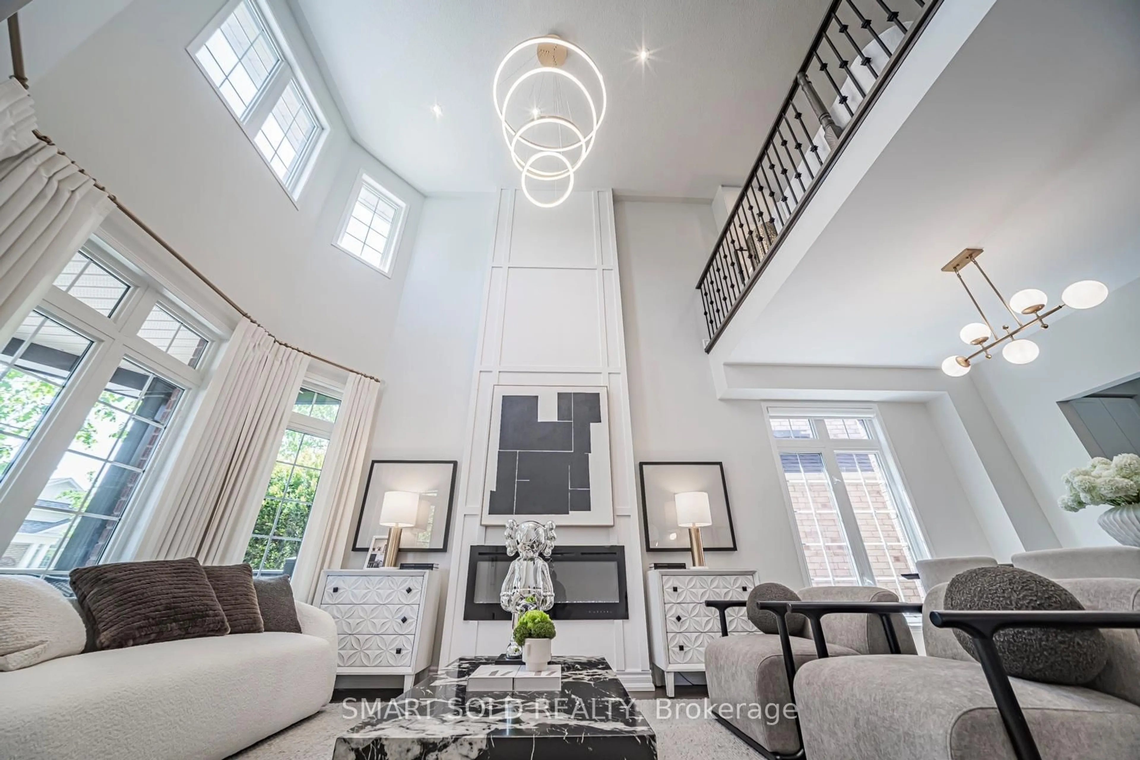 Indoor entryway for 8 Gordon Weeden Rd, Markham Ontario L6E 1Y5