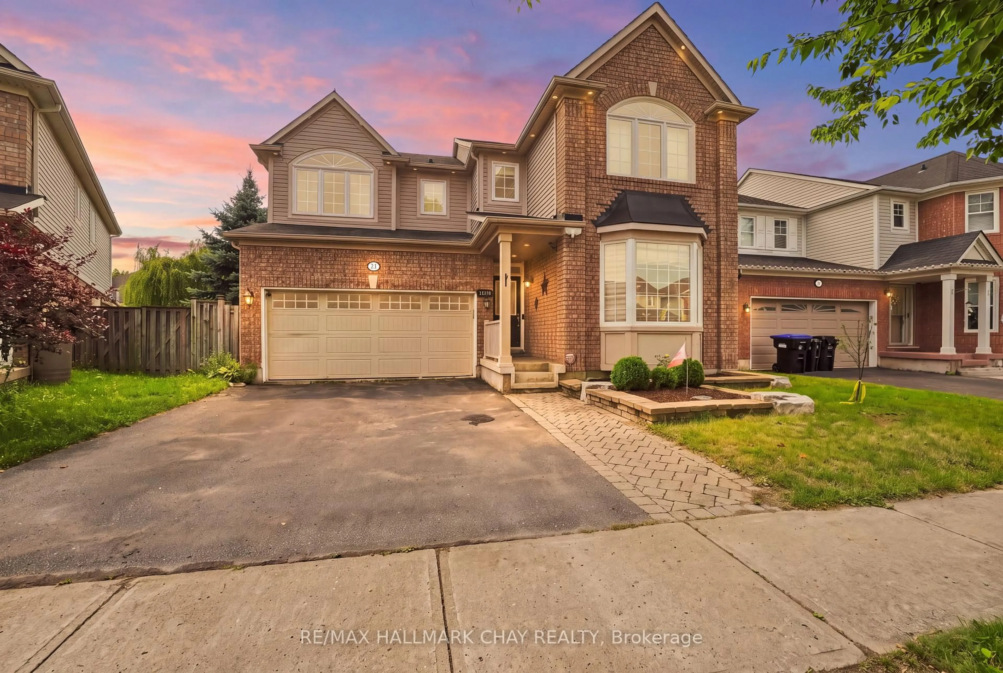 Home with brick exterior material, street for 29 Dunning Dr, New Tecumseth Ontario L9R 0B5